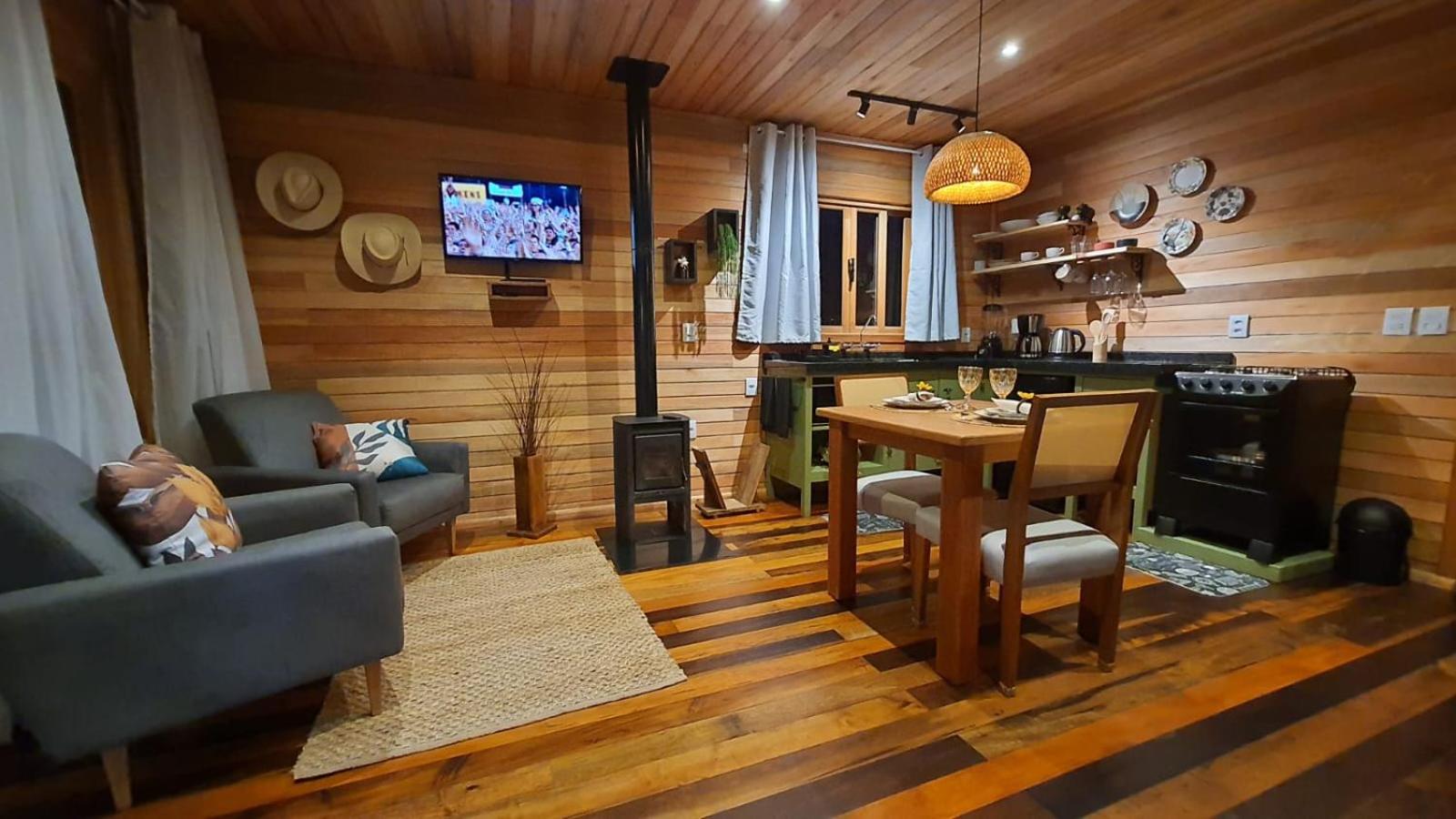 Quinta do Vale - Cabana com Hidromassagem e Lareira