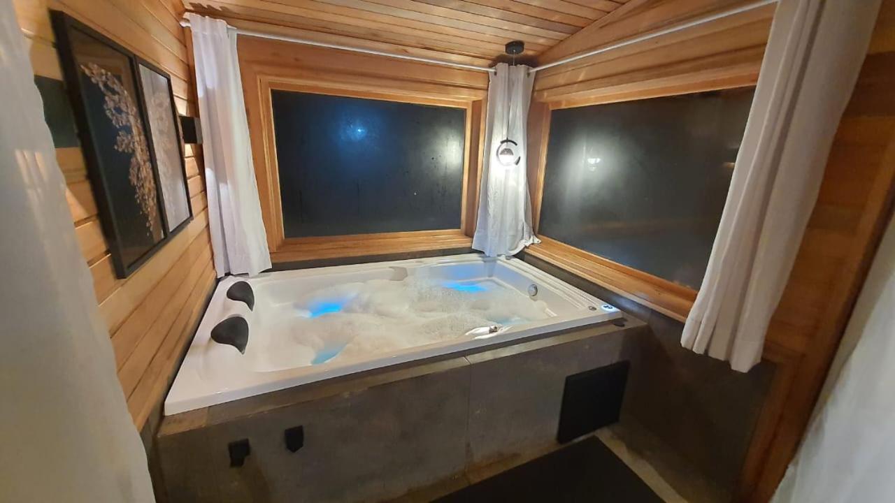 Quinta do Vale - Cabana com Hidromassagem e Lareira