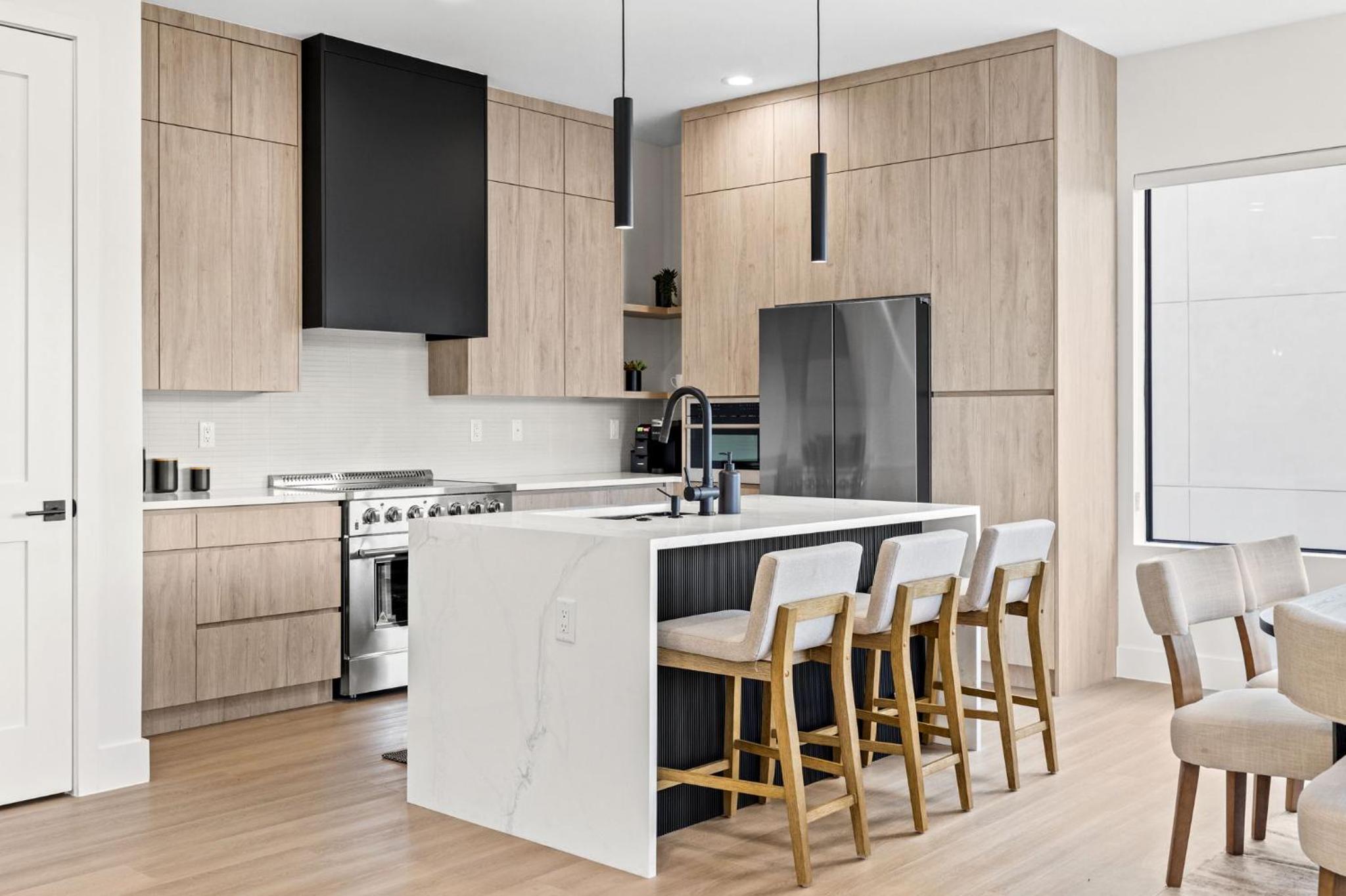 Warm Modern New Townhome in Tampa Heights view 2