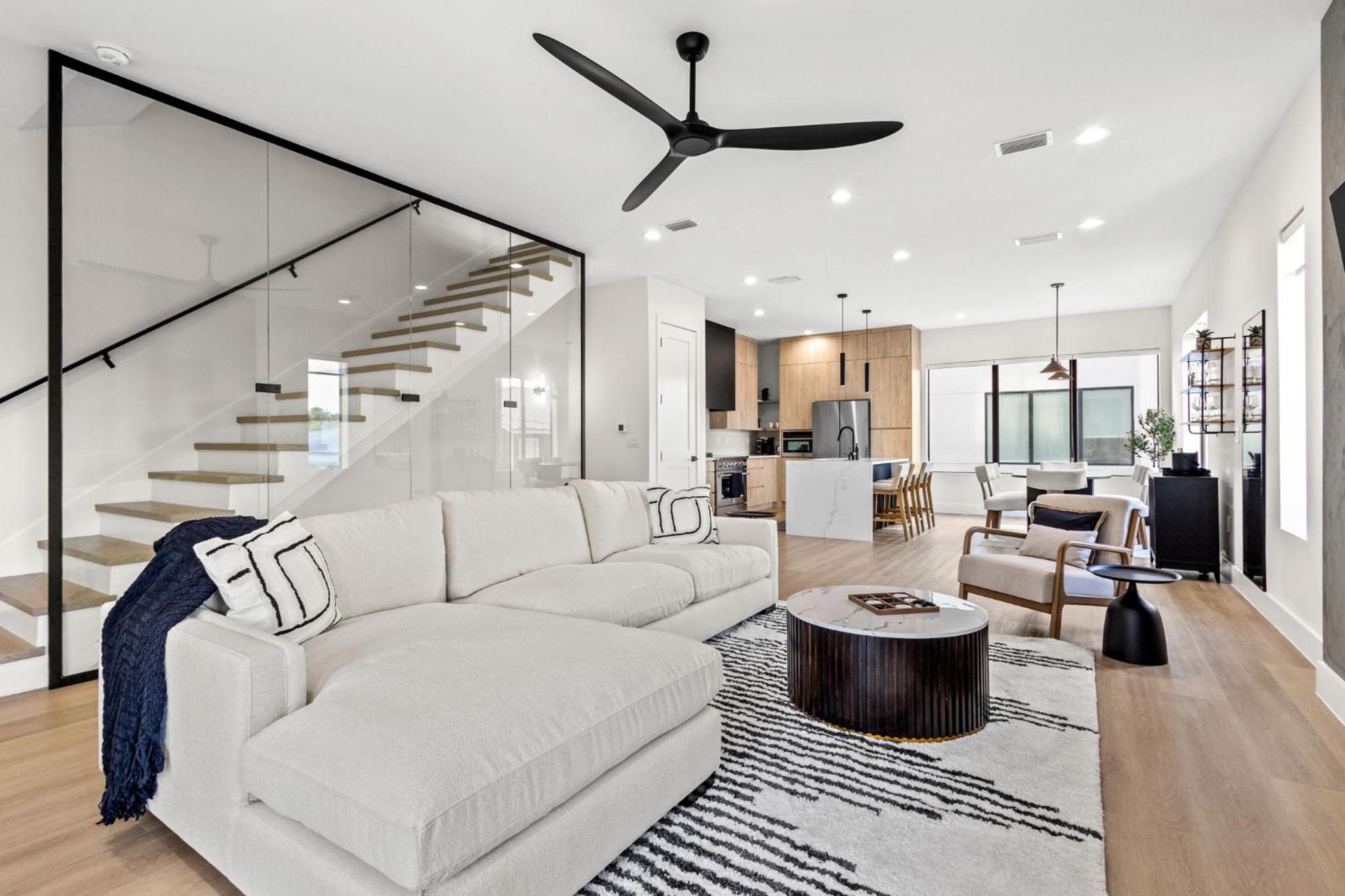 Warm Modern New Townhome in Tampa Heights view 3