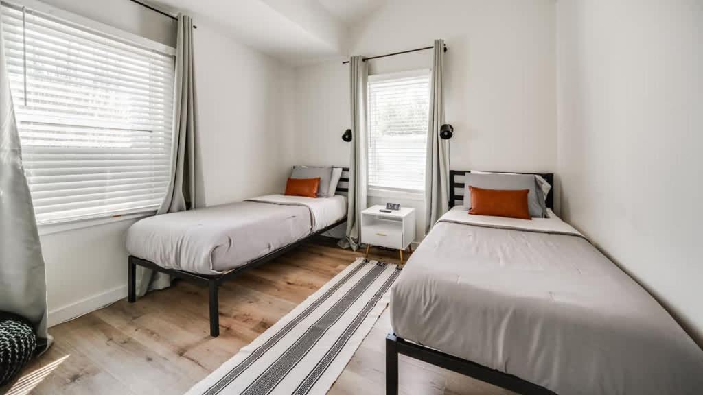3BR 2BA Derby Home Walk to Churchill Free Parking view 3