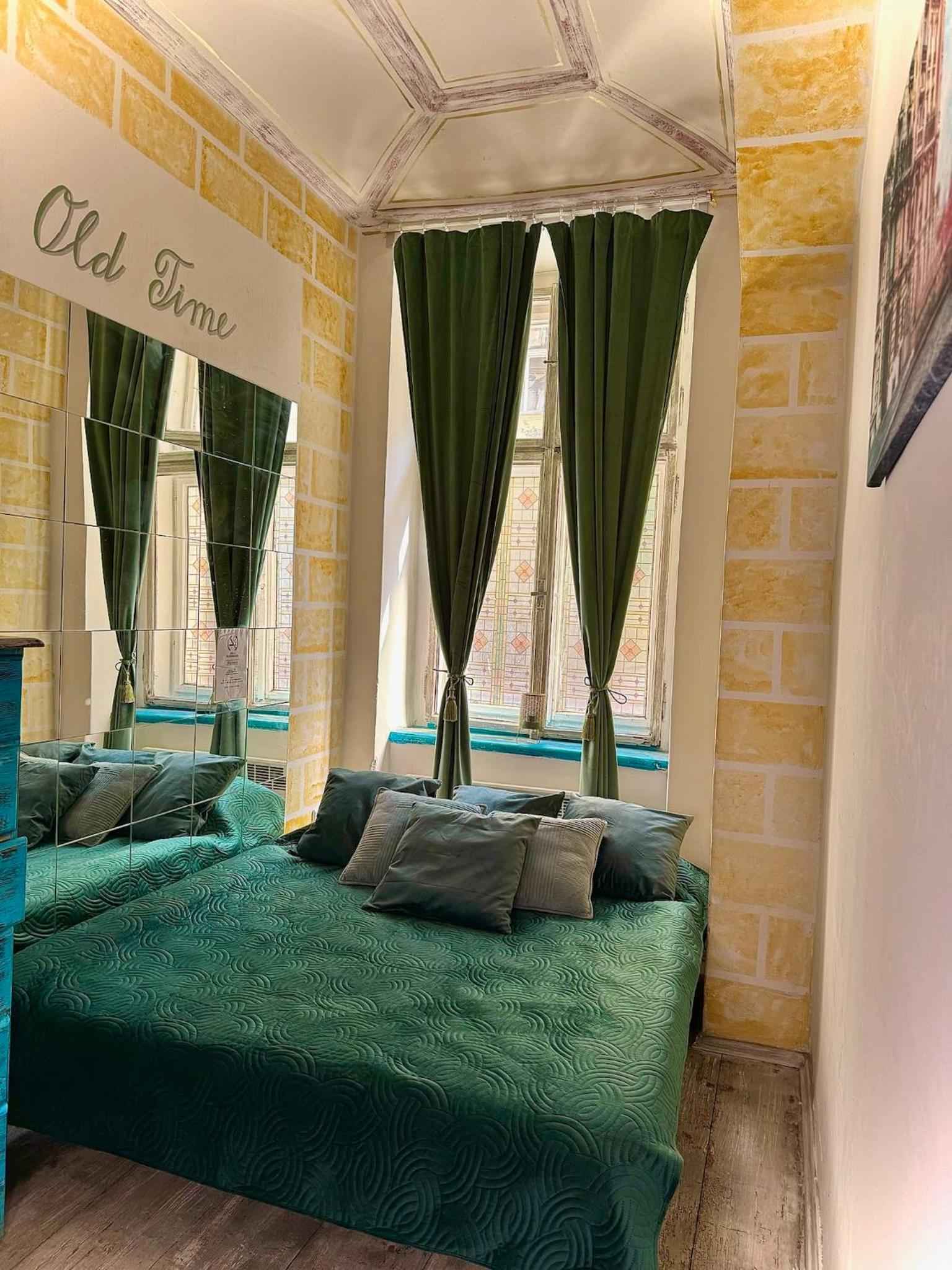 Wenceslas Palace Stay