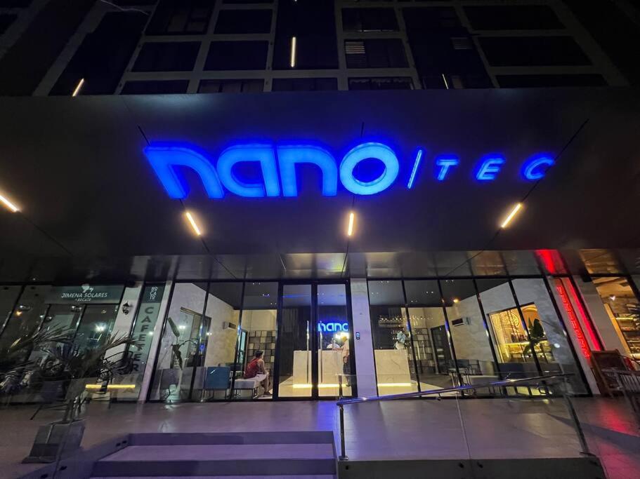 Elegante en Nanotec