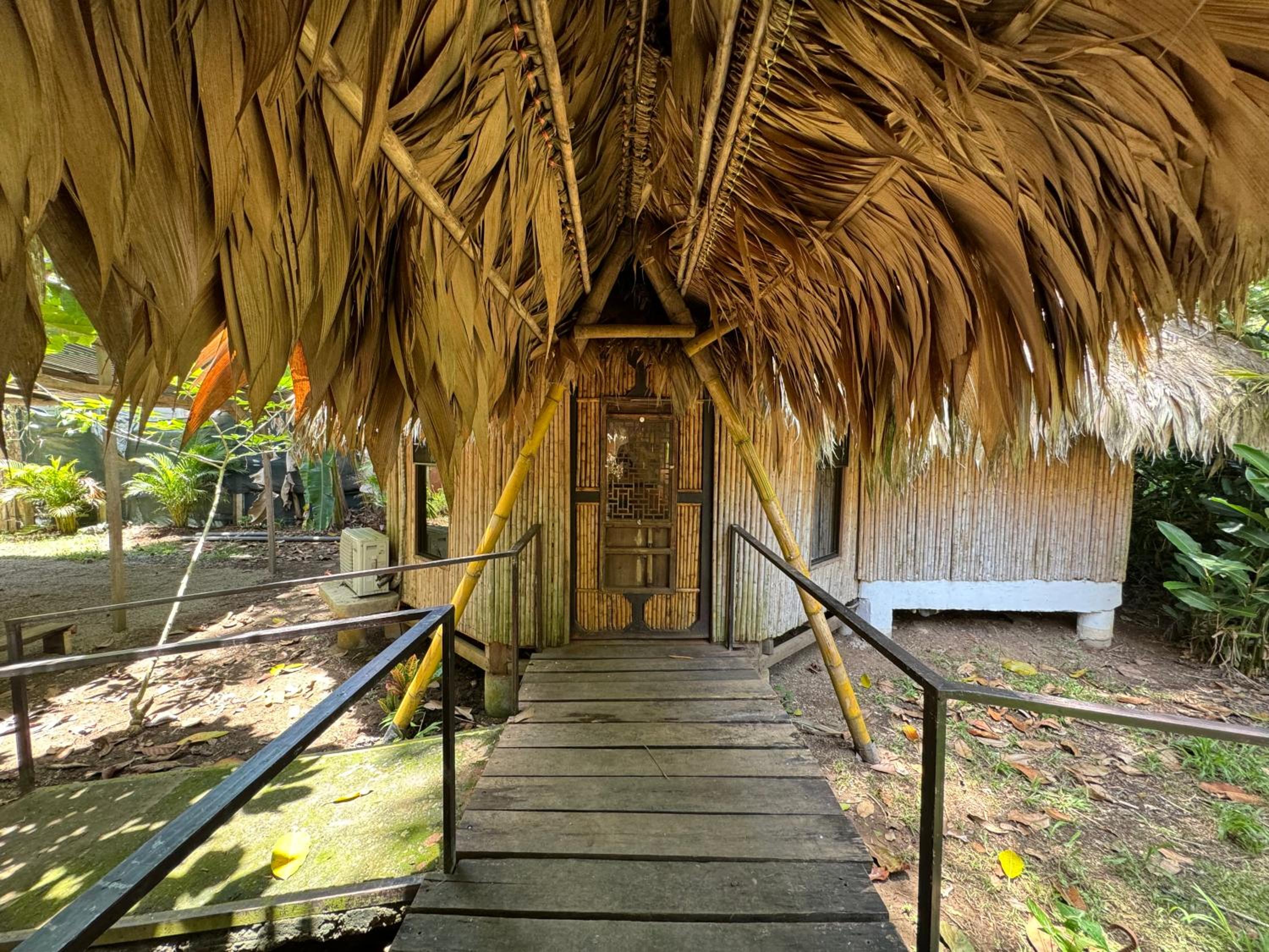 Tiki-Ti Tahitian Style Bungalows