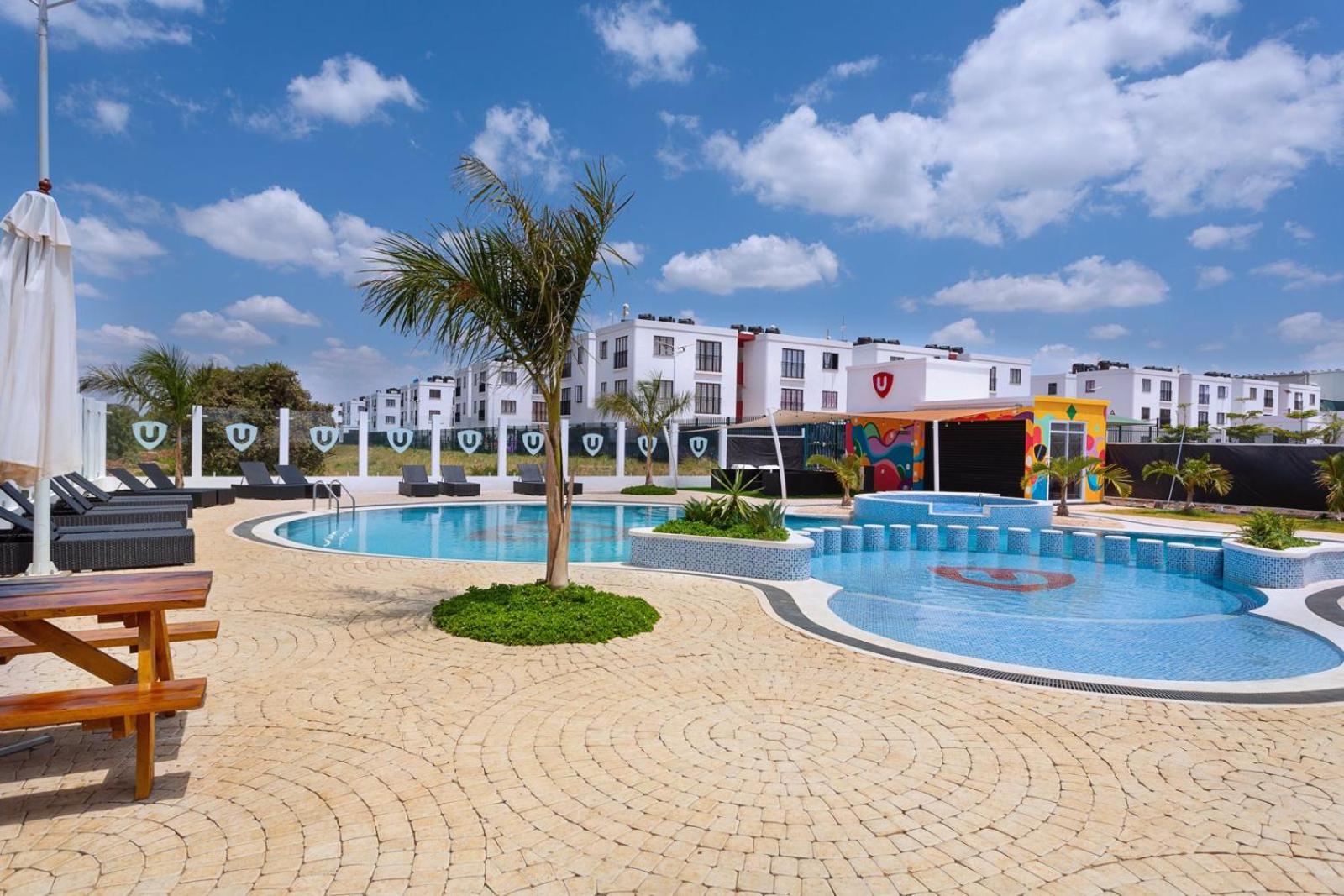 Cosy 2 BdRm Apartment In Tatu City with pool and Gym view 4
