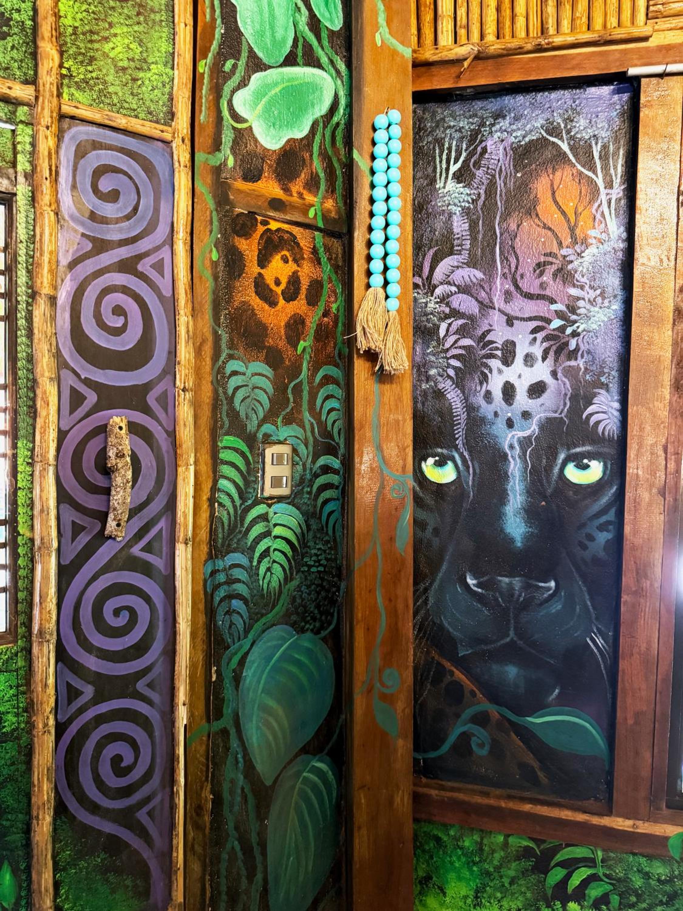 Tiki-Ti Tahitian Style Bungalows
