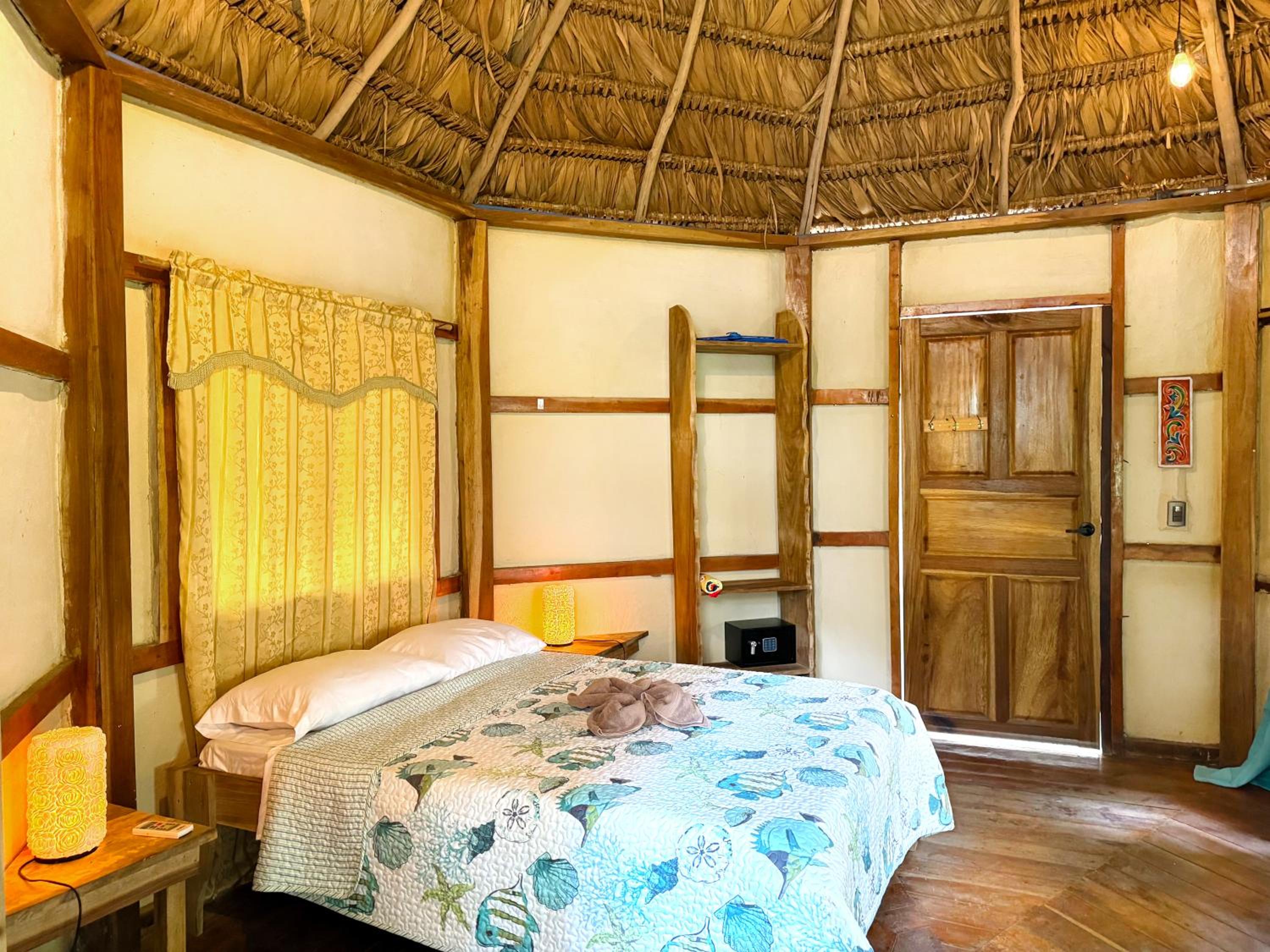 Tiki-Ti Tahitian Style Bungalows