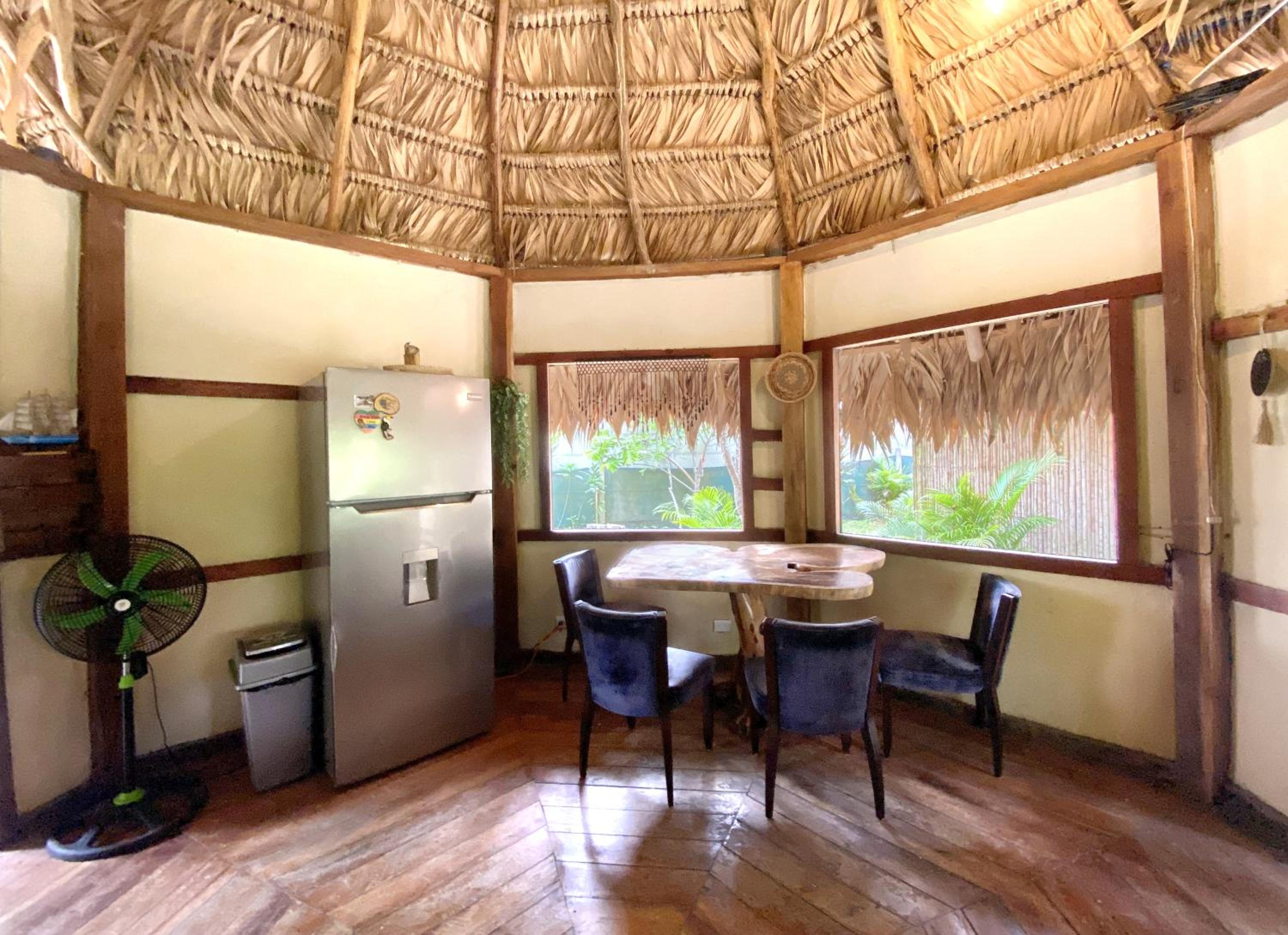 Tiki-Ti Tahitian Style Bungalows