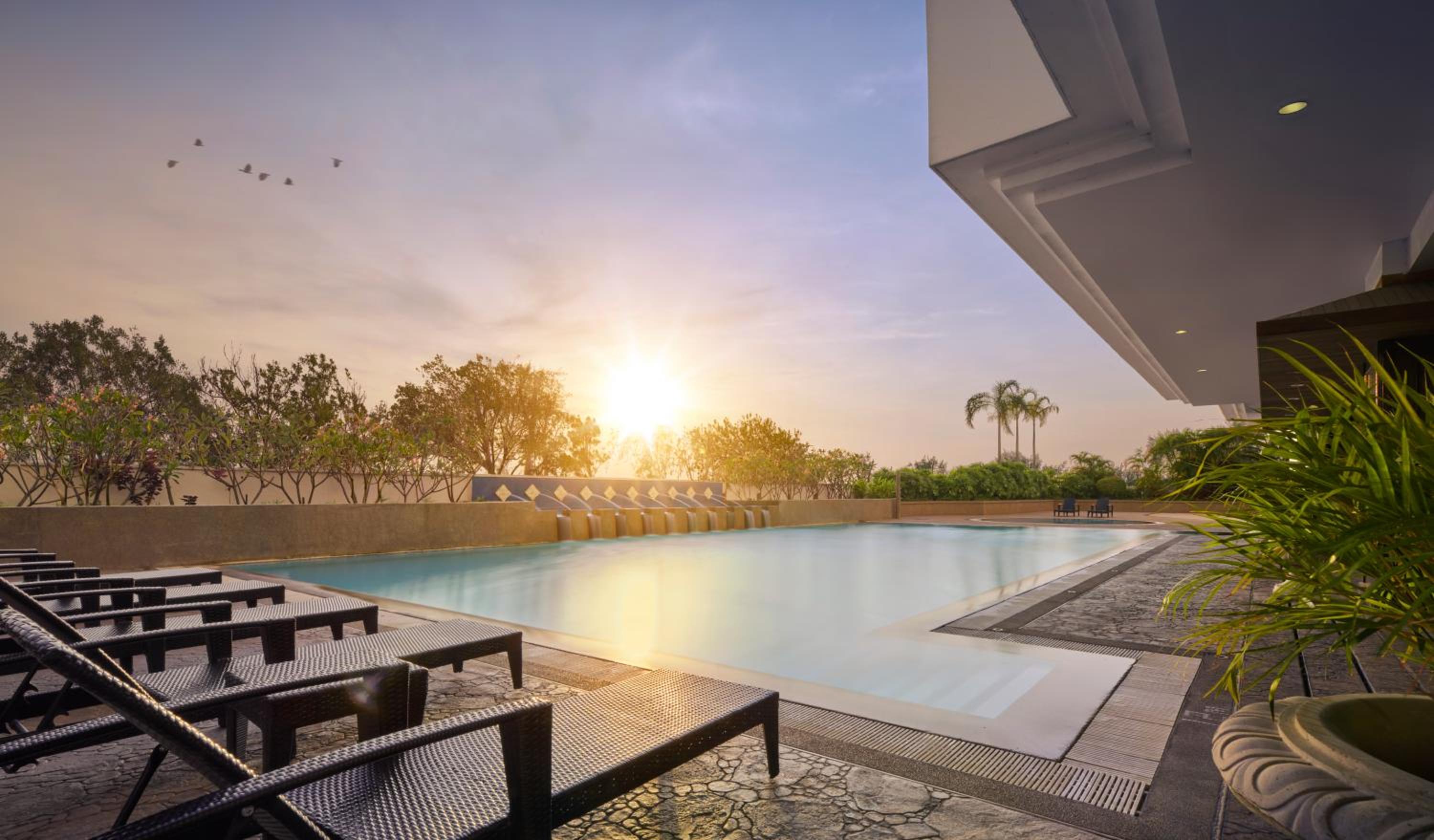 Hotel Gurney Bay Hotel, A PARKROYAL Partner Hotel - Image 1