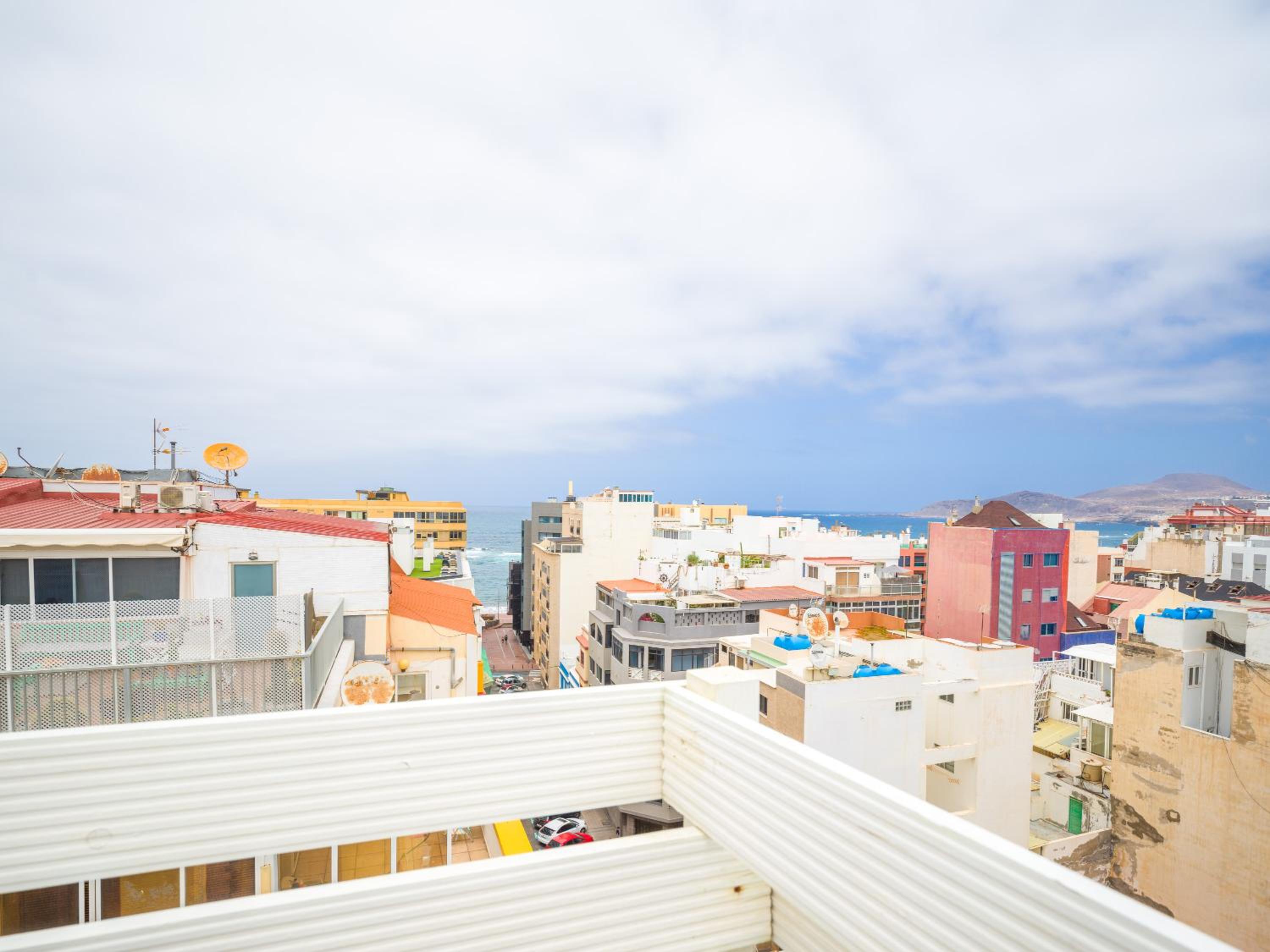 Las Palmas Beach Penthouse