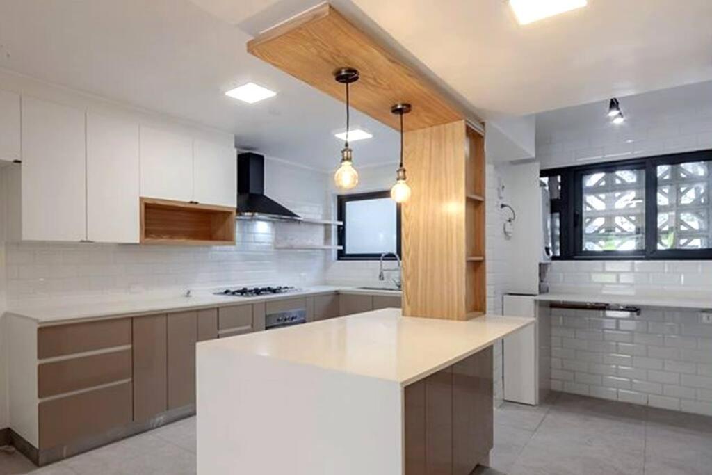 Jardín privado para familias y trabajo