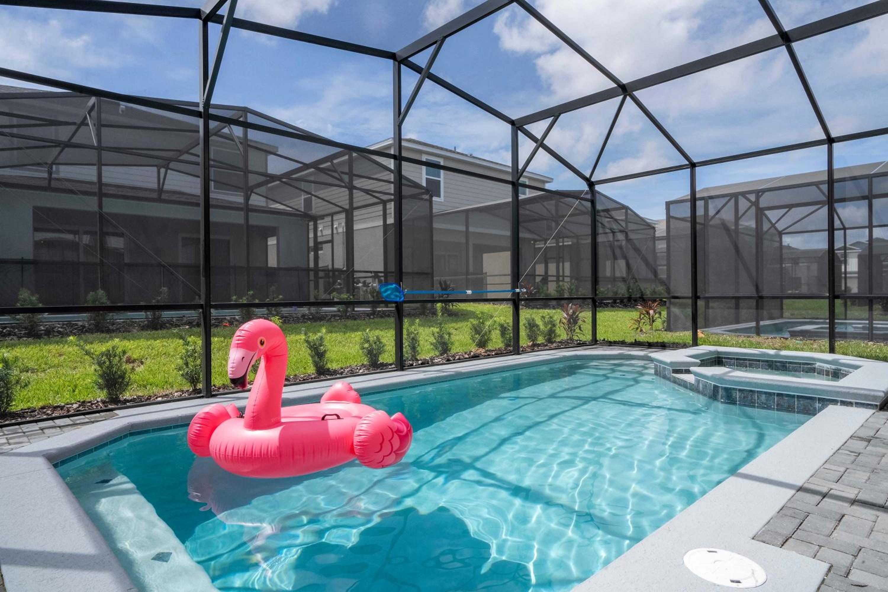 Stunning 7Bd Jacuzzi Pool & Close to Disney at Windsor Cay 16217