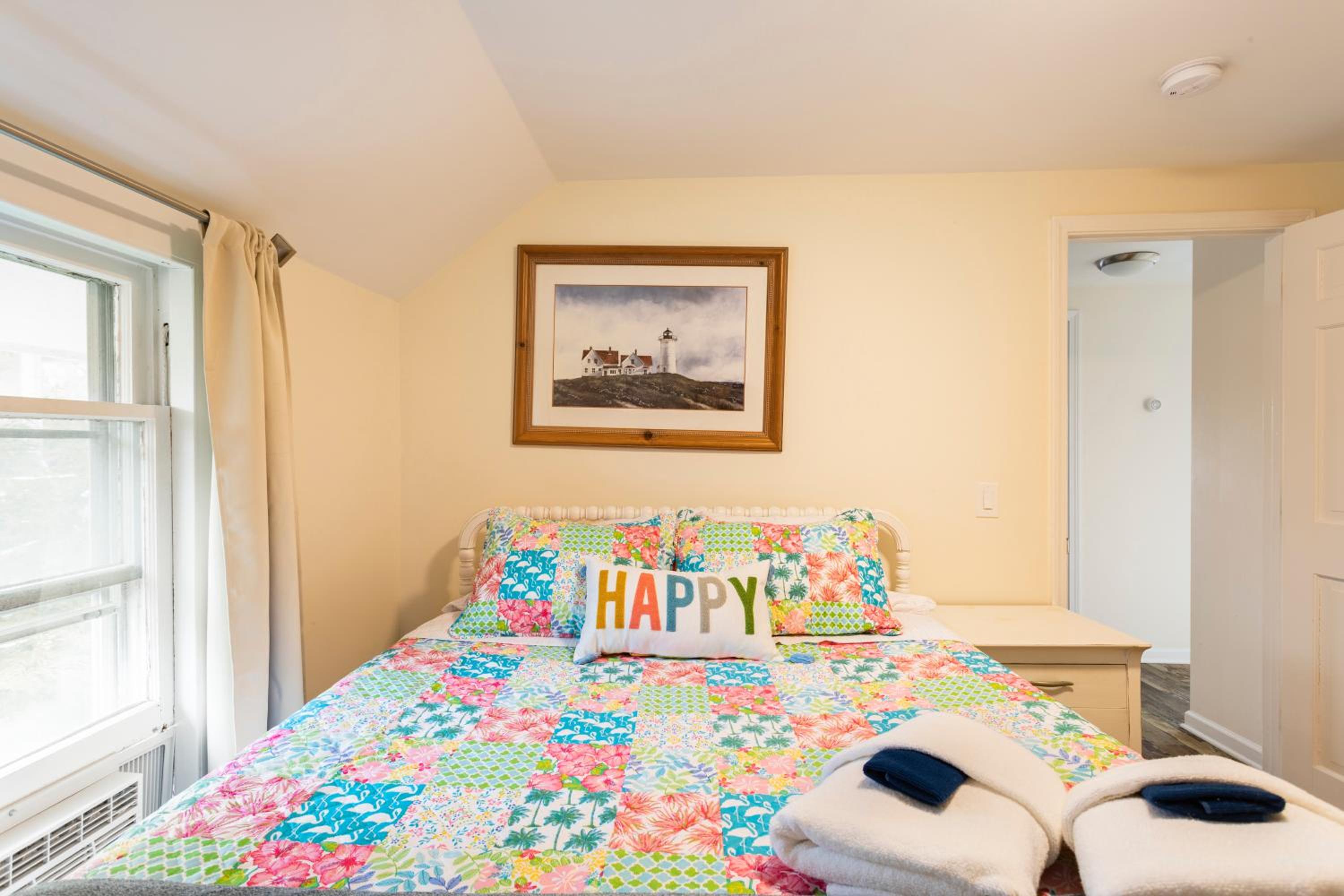 Charming Fairfield Cottage By The Sea - Property Image 38