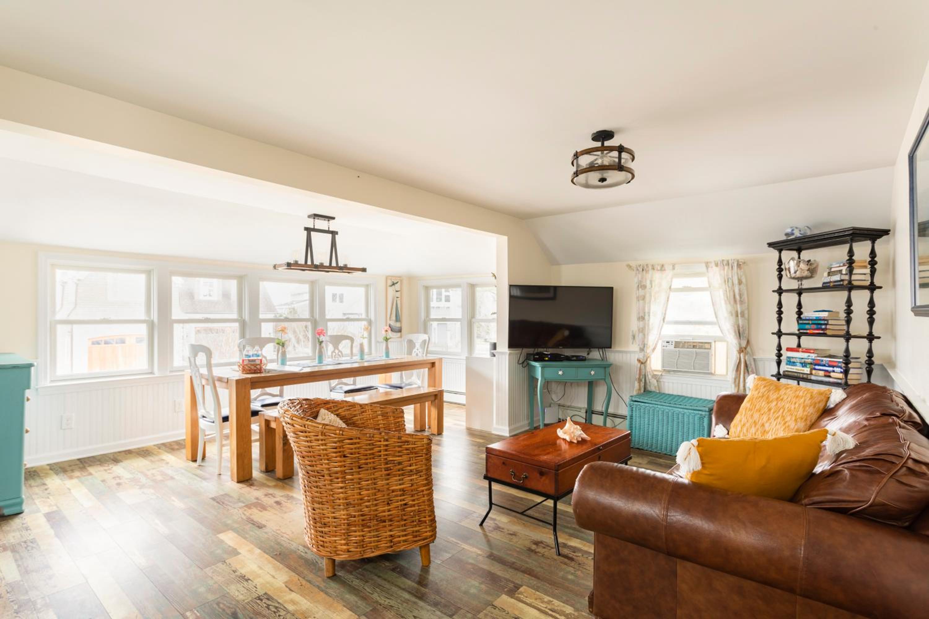 Charming Fairfield Cottage By The Sea - Property Image 27
