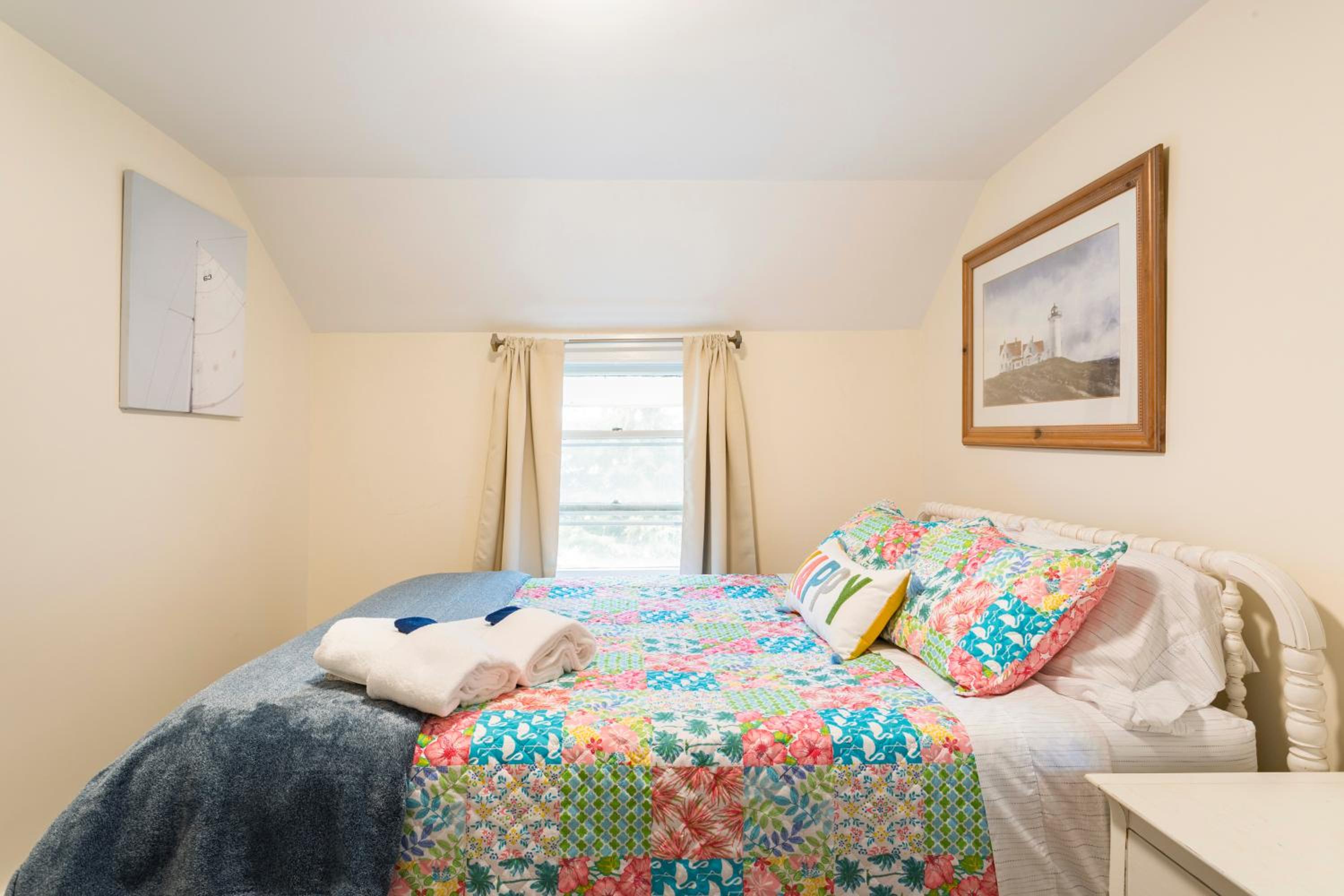 Charming Fairfield Cottage By The Sea - Property Image 25