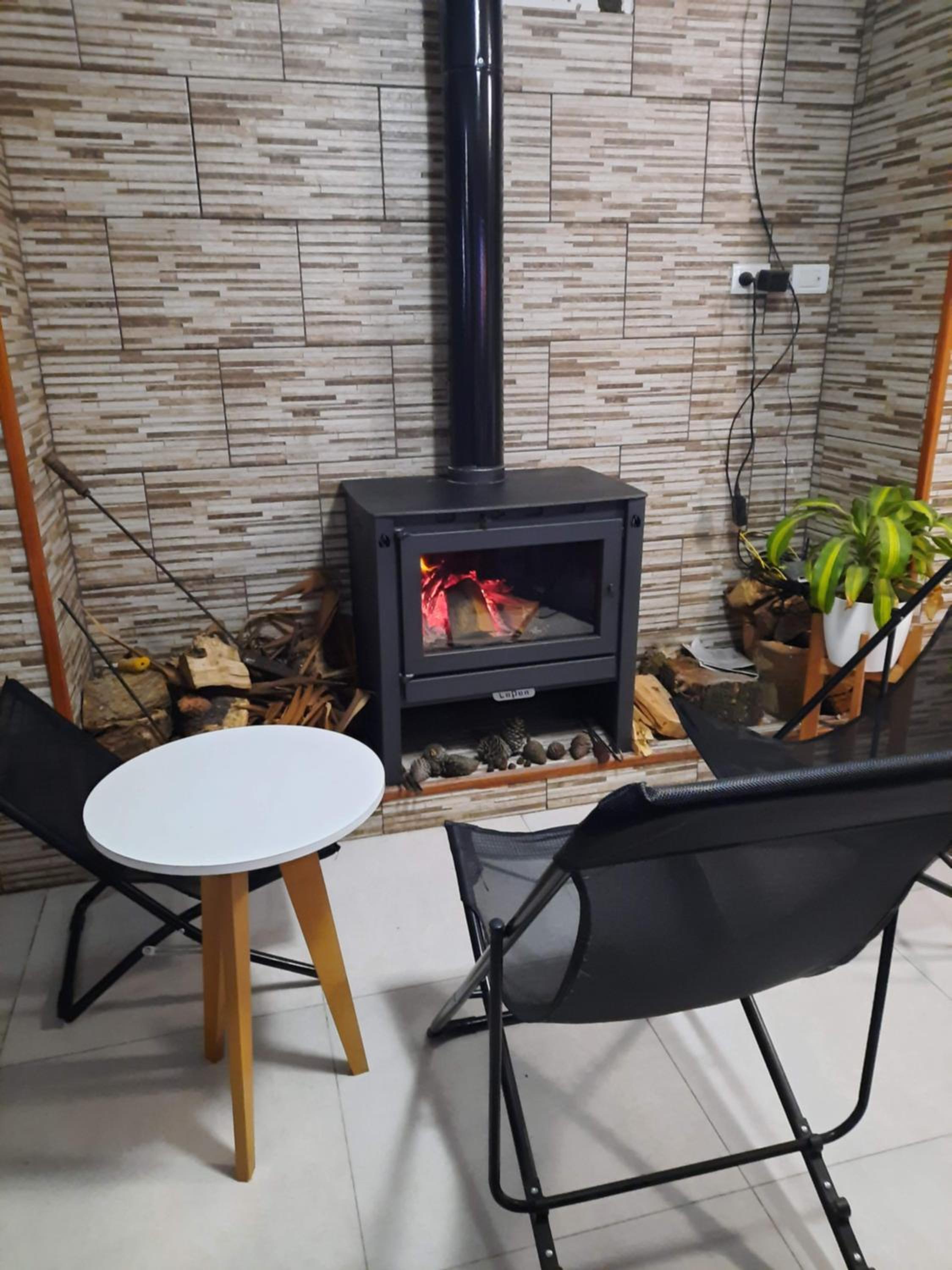 Casa con Pileta Parrilla para 8Personas 3Habitaciones 2Baños - Alma de la Colonia