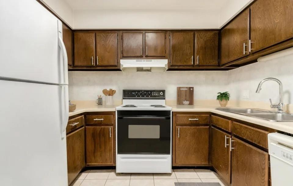 Hancock Park, Resort Style Apartment Near OSU, free WIFI view 4
