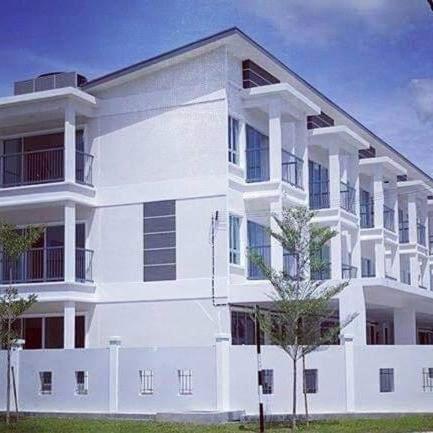 Homestay Bandar Baru Bangi Aman Permai photo 1