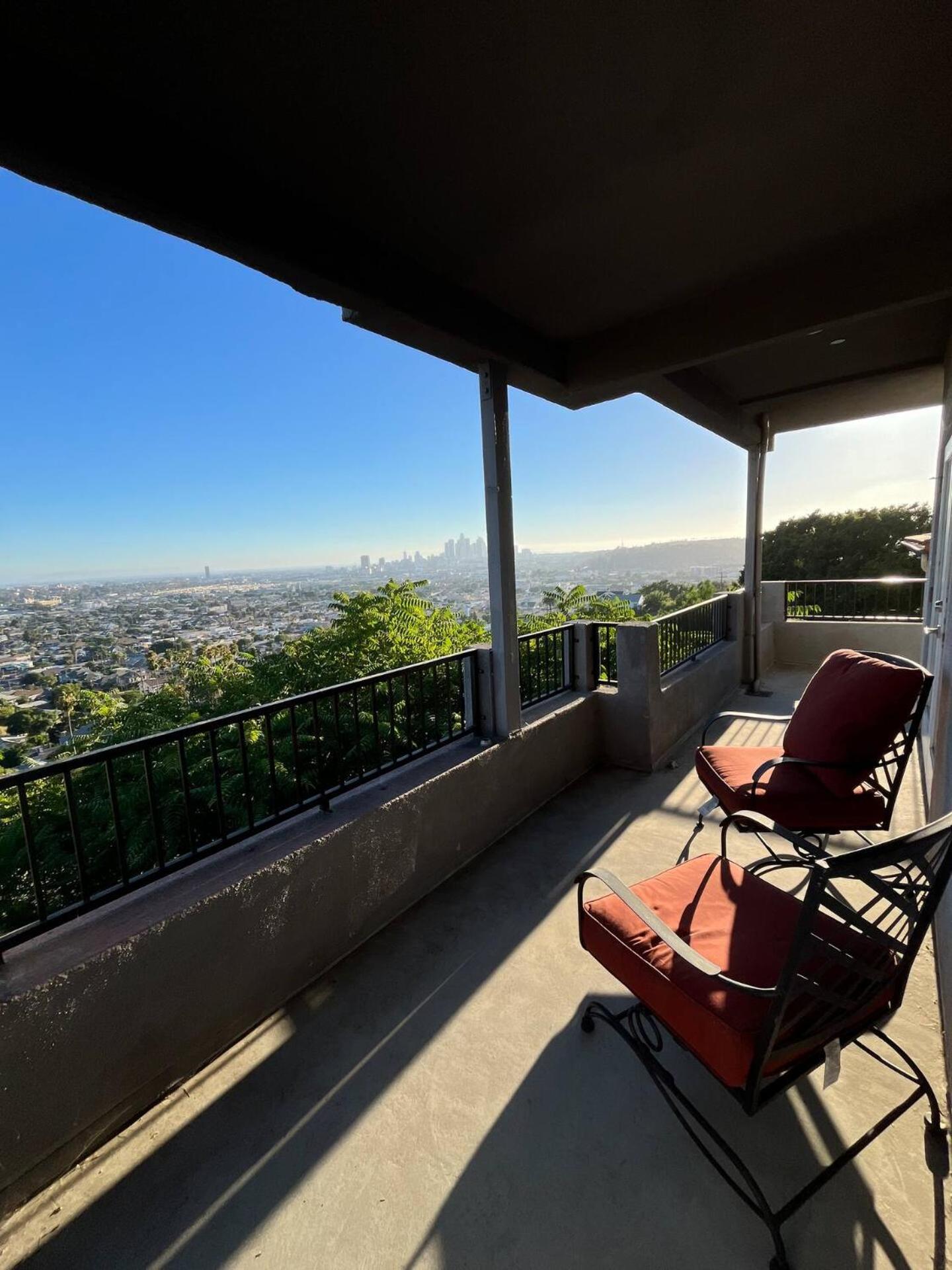 Hillside Close To Dtla 3br Stunning Views
