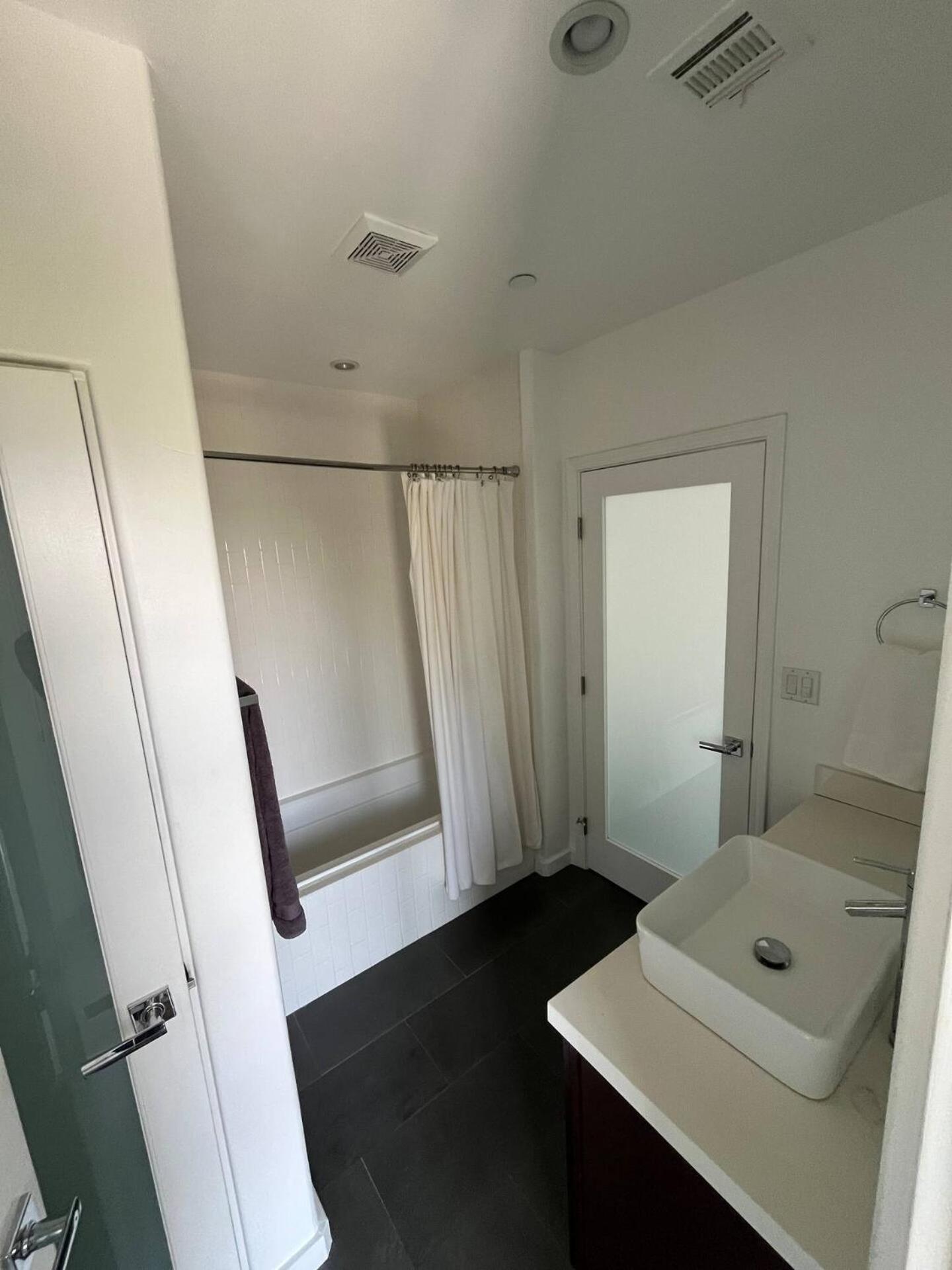 Hillside Close To Dtla 3br Stunning Views