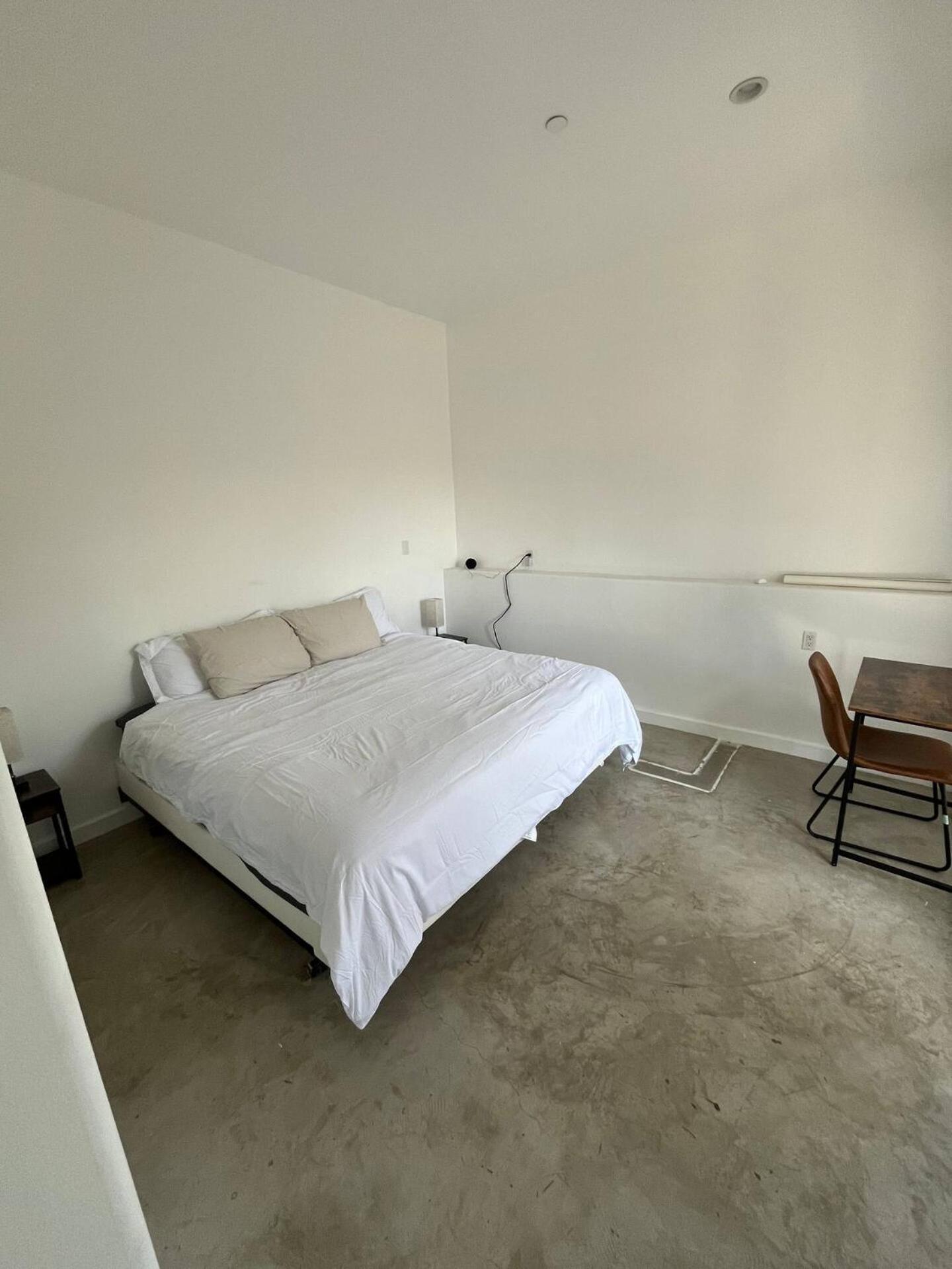 Hillside Close To Dtla 3br Stunning Views
