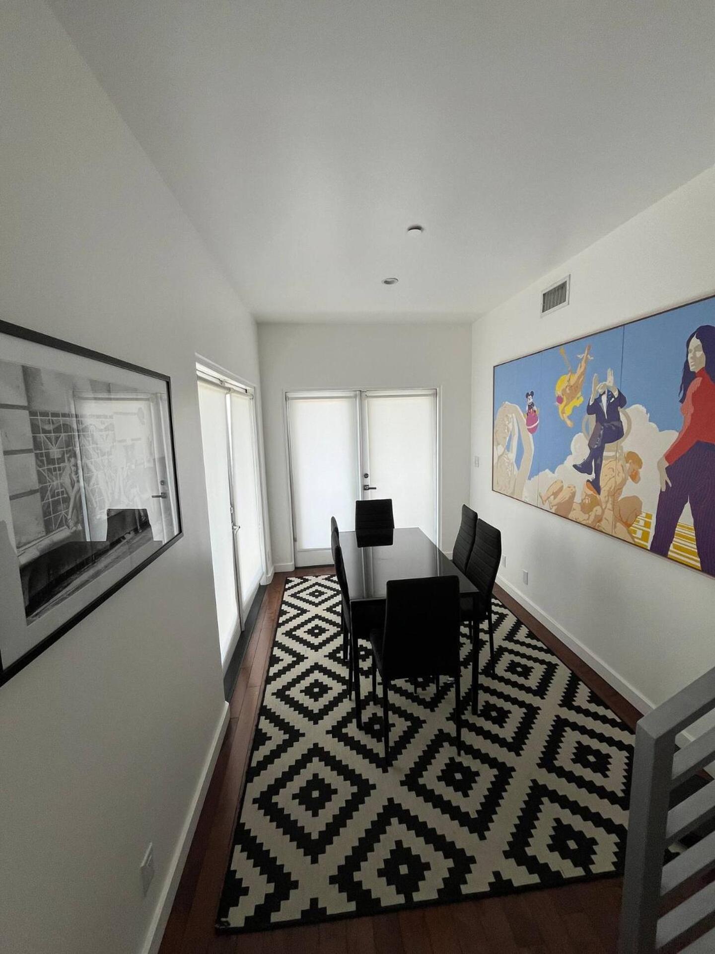 Hillside Close To Dtla 3br Stunning Views
