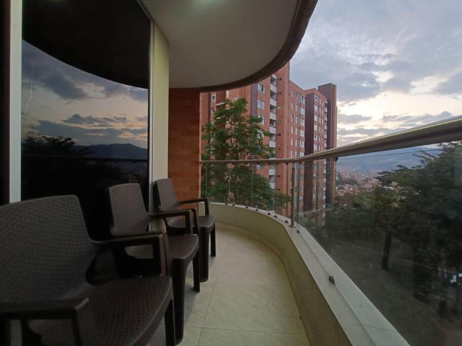 Comfortable Apt Envigado 3 Rooms 5 Beds