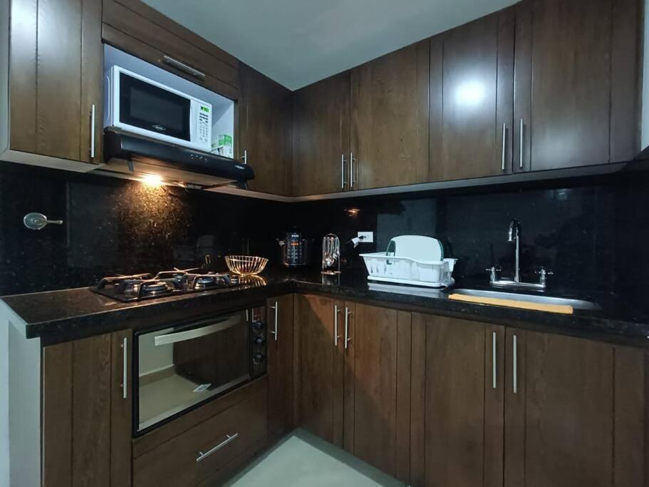 Comfortable Apt Envigado 3 Rooms 5 Beds