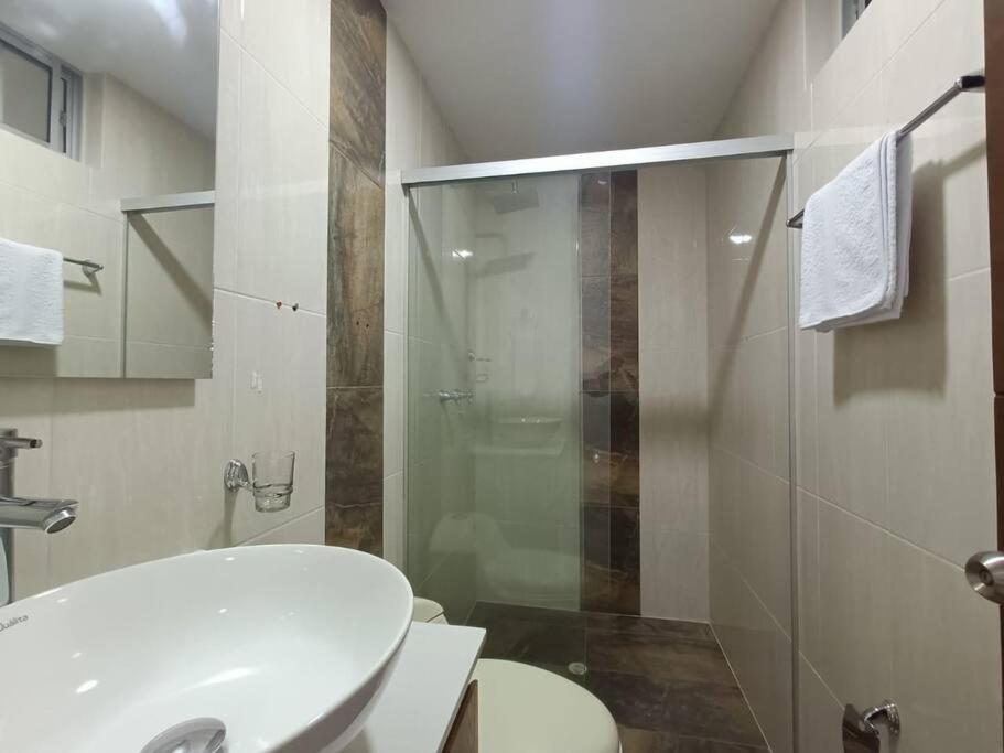 Comfortable Apt Envigado 3 Rooms 5 Beds