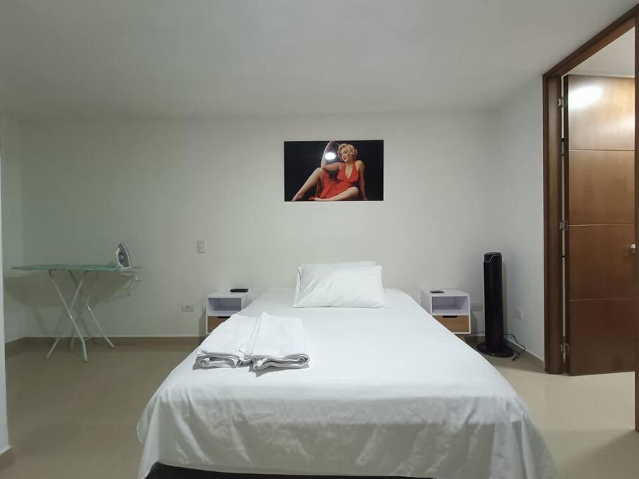 Comfortable Apt Envigado 3 Rooms 5 Beds