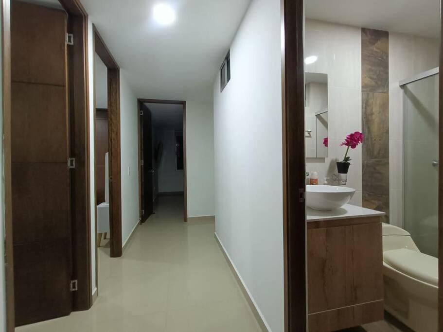 Comfortable Apt Envigado 3 Rooms 5 Beds