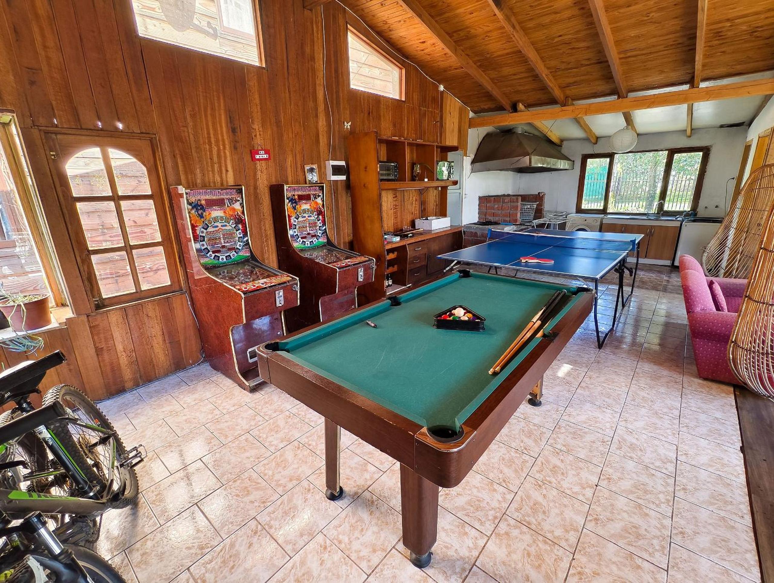 Cabaña para 6 huéspedes con juegos