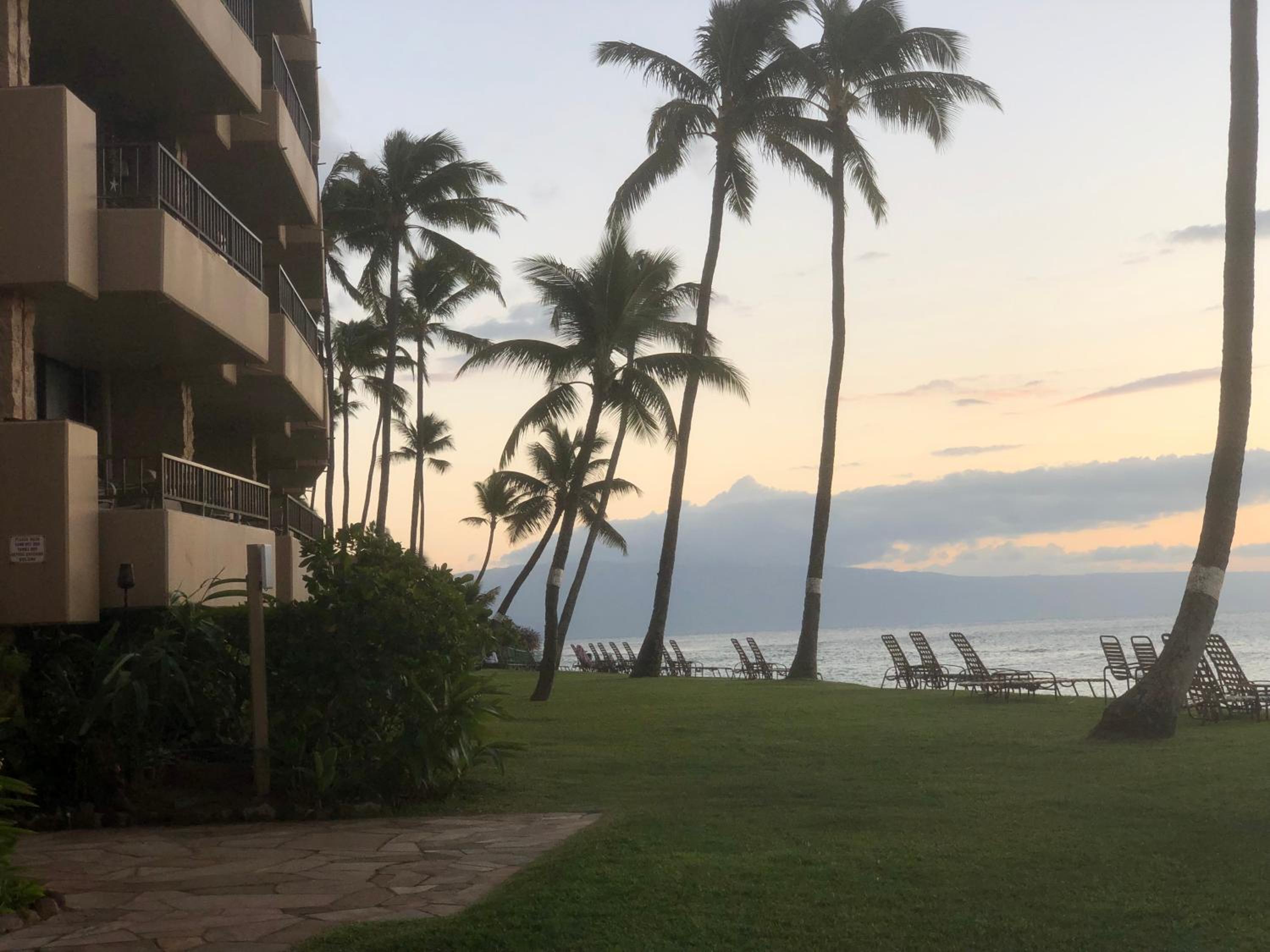 Hotel Paki Maui In Paradise - Ocean Side