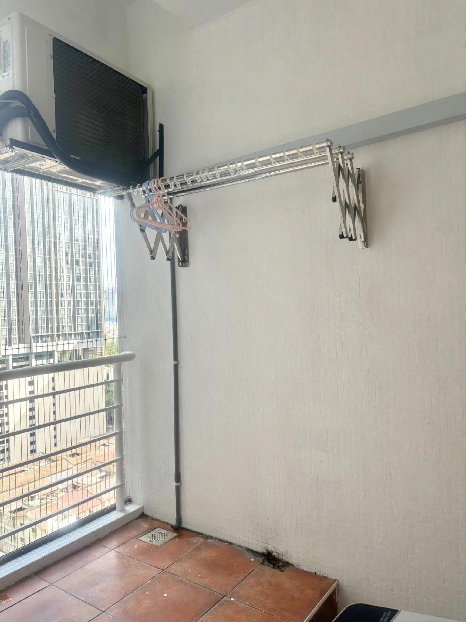 3R12Pax Fahrenheit88 C10-14 Opposite Pavilion KL Bukit Bintang Kaite Homestay