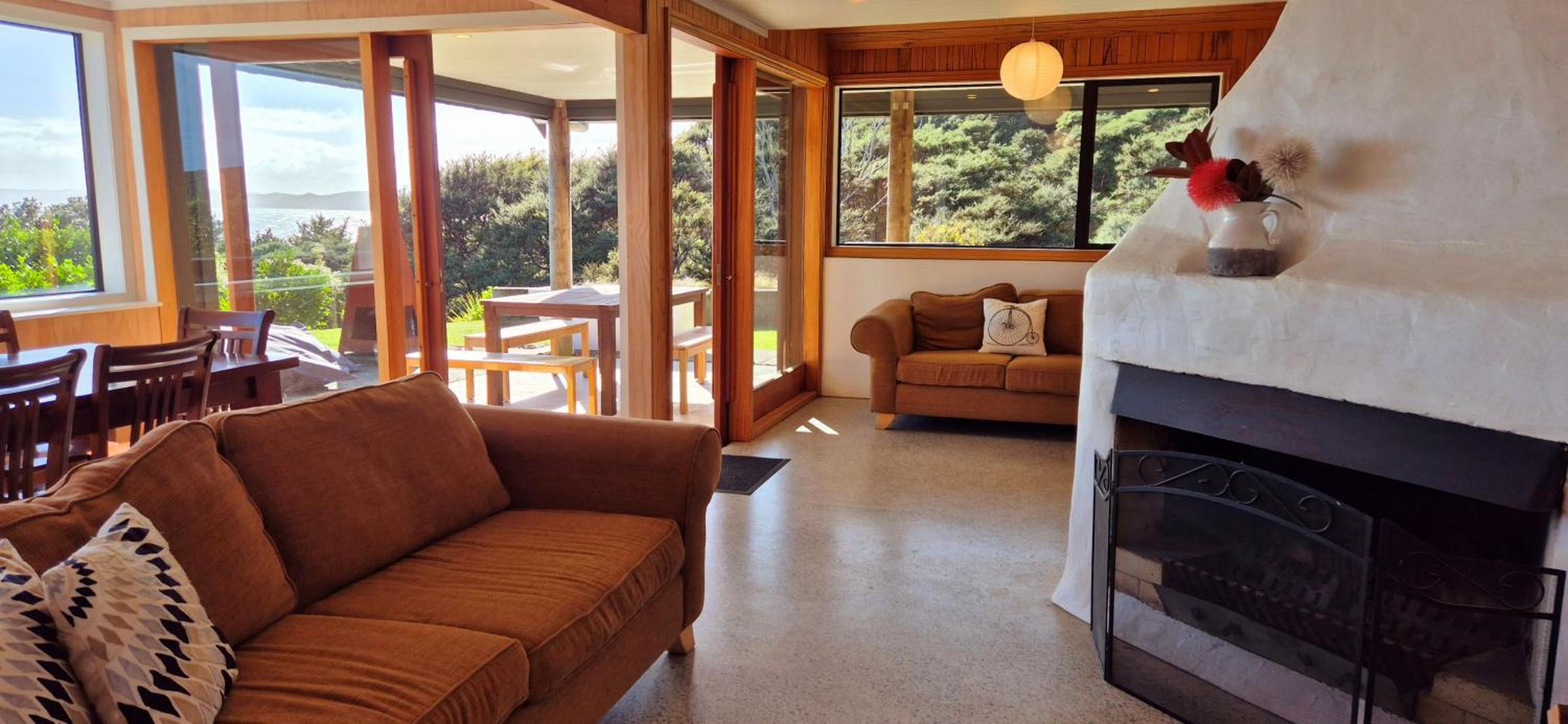 Tawa Whare holiday accommodation view 5