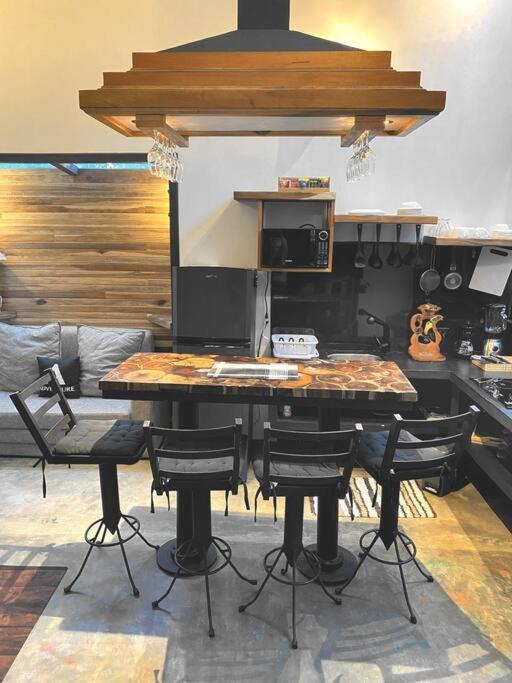 My Amazing Monteverde Black House