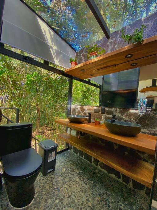 My Amazing Monteverde Black House