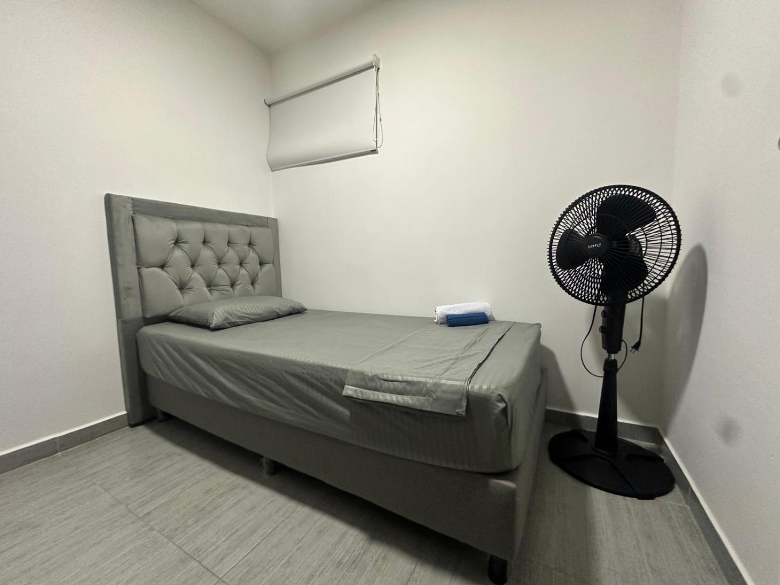 3BR AC LUXURY APARTMENT CLOSE TO THE AIRPORT Beach & THE HISTORIC CENTER