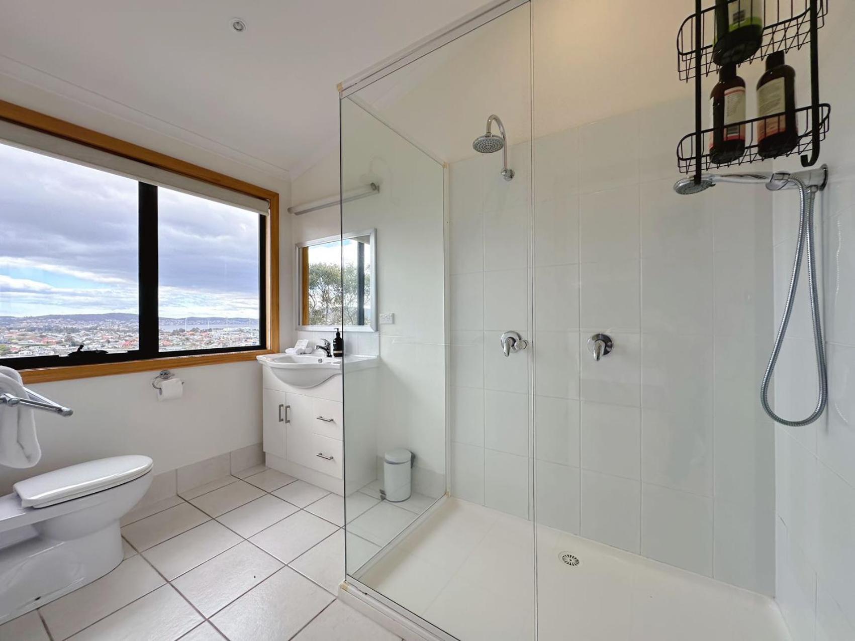 Leura Bayview Retreat - close to CBD&Air port