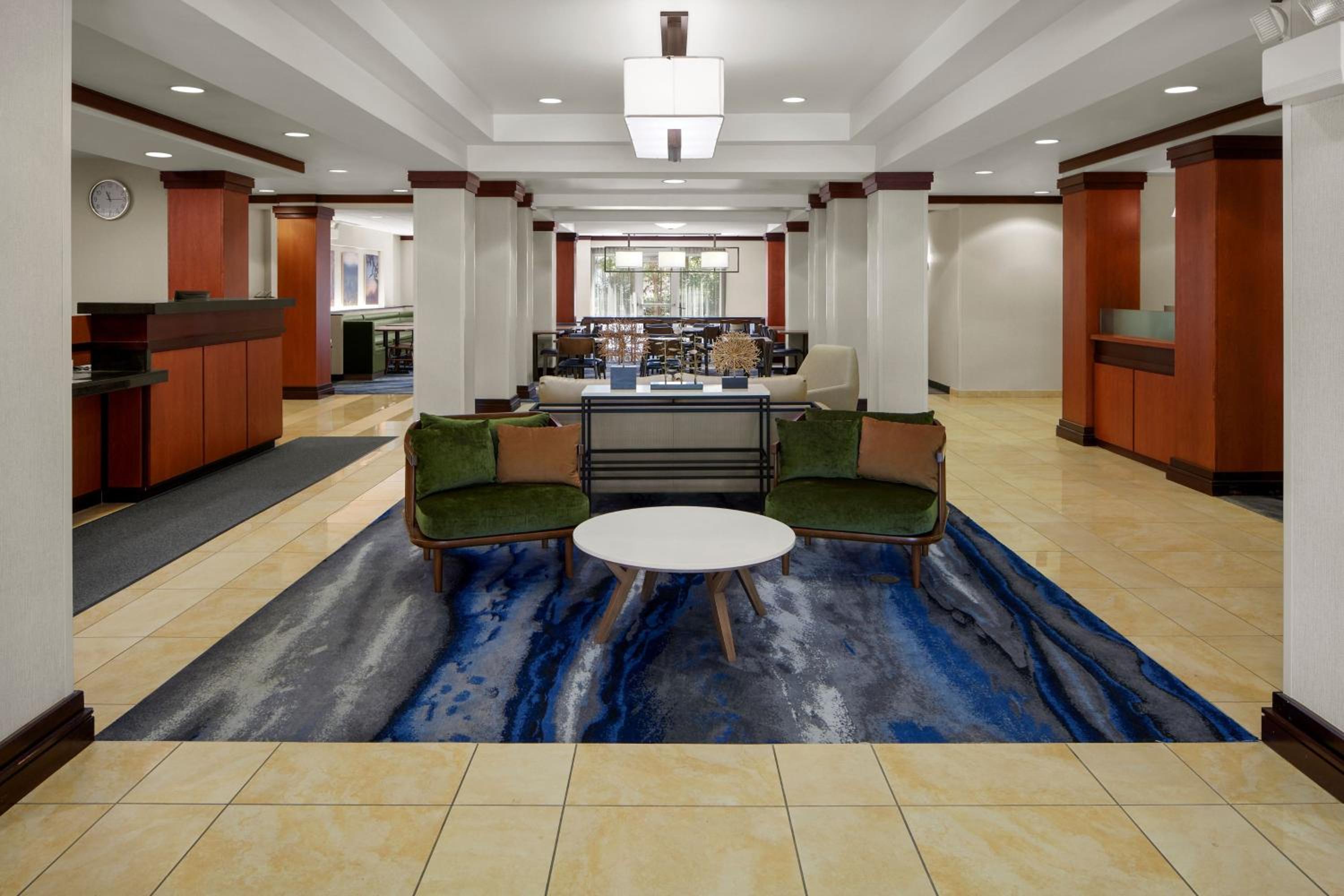 Carlisle Vacations - Fairfield Inn  Suites by Marriott Carlisle - Property Image 14