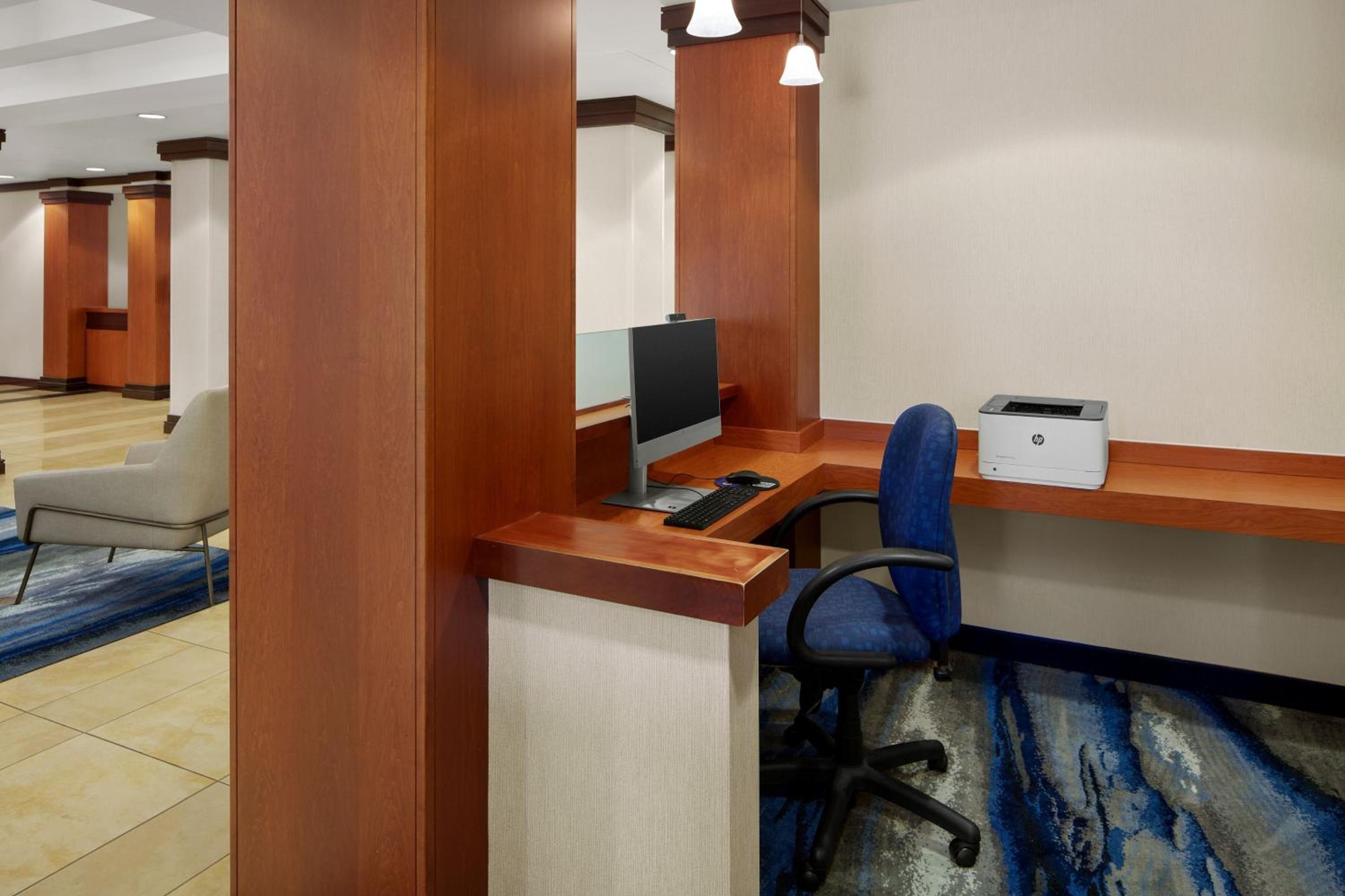 Carlisle Vacations - Fairfield Inn  Suites by Marriott Carlisle - Property Image 3