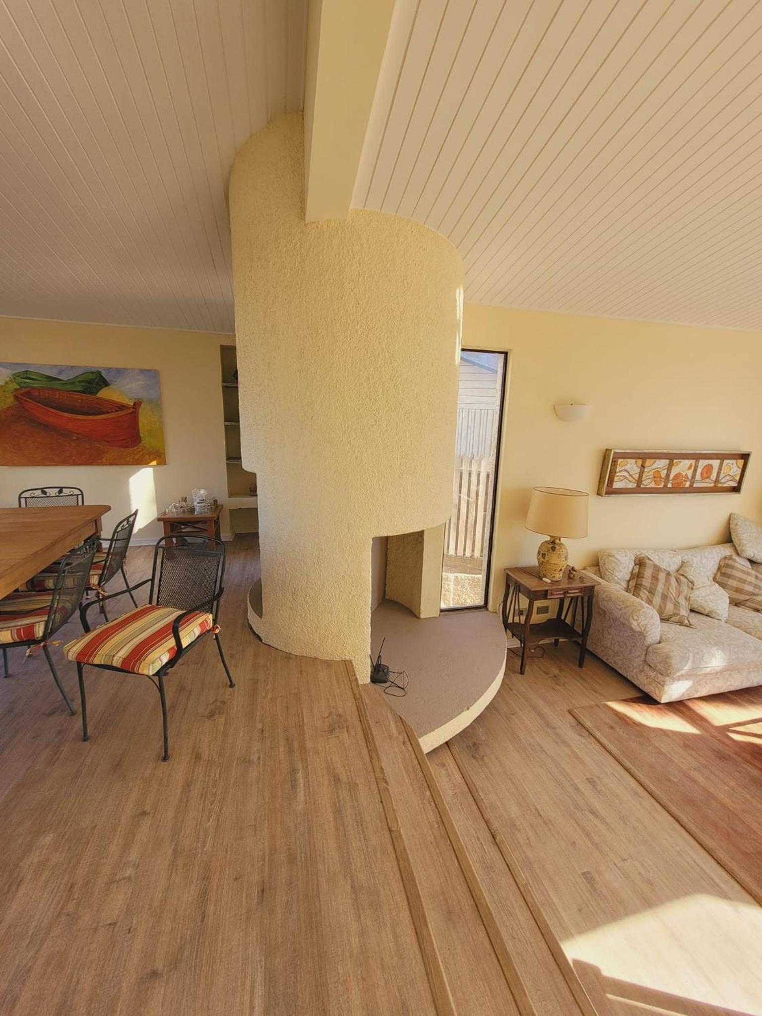 Casa en Pichidangui frente a playa 6 personas