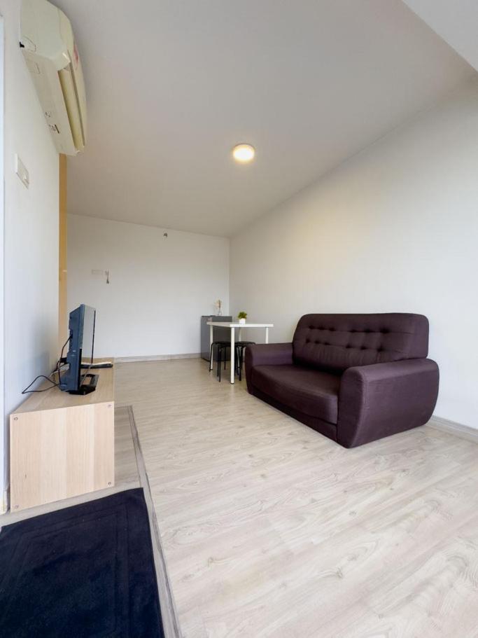 Suite Empire City by HomeUP Management photo 5