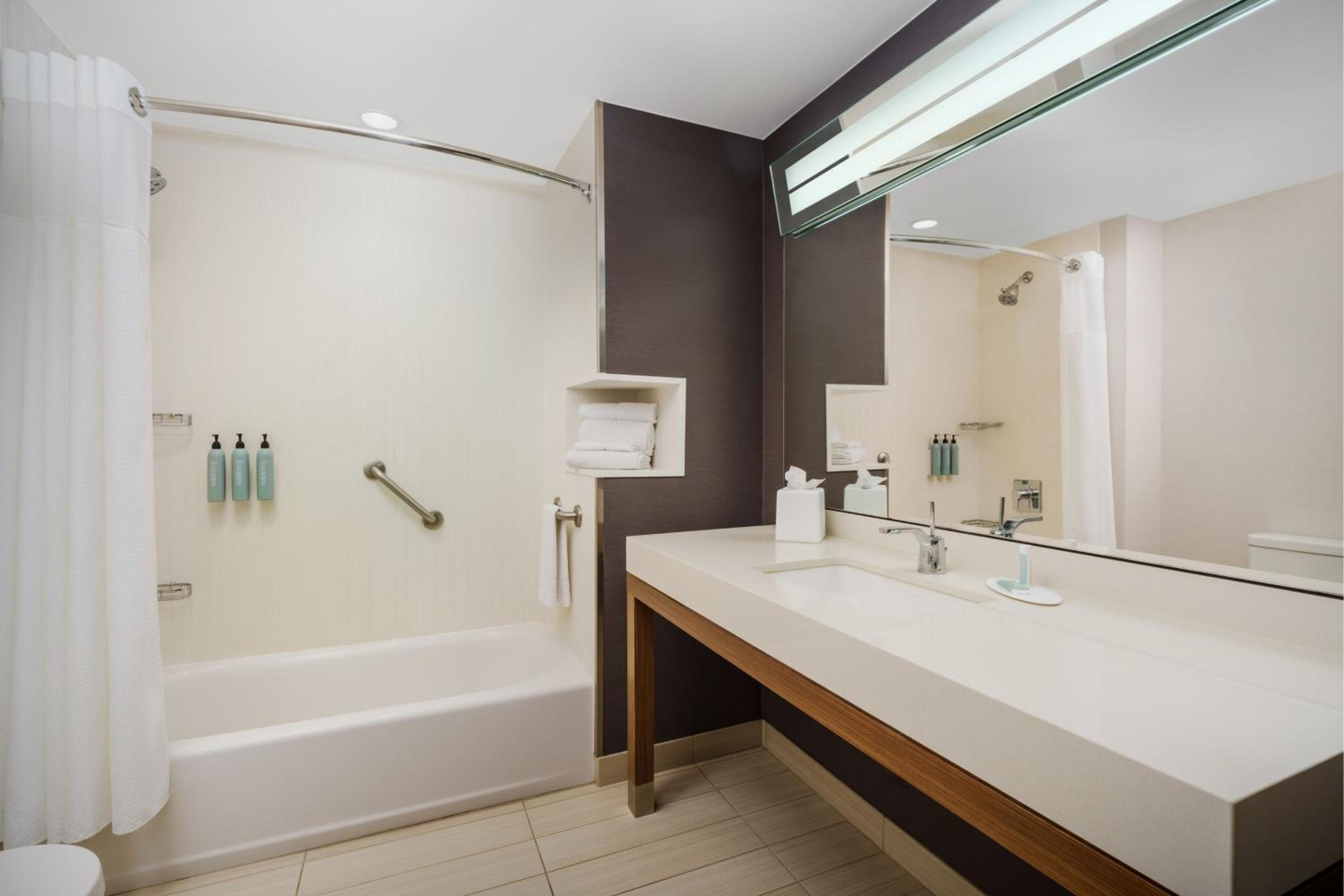 Courtyard by Marriott Phoenix Mesa Gateway Airport, Zdjęcie 11