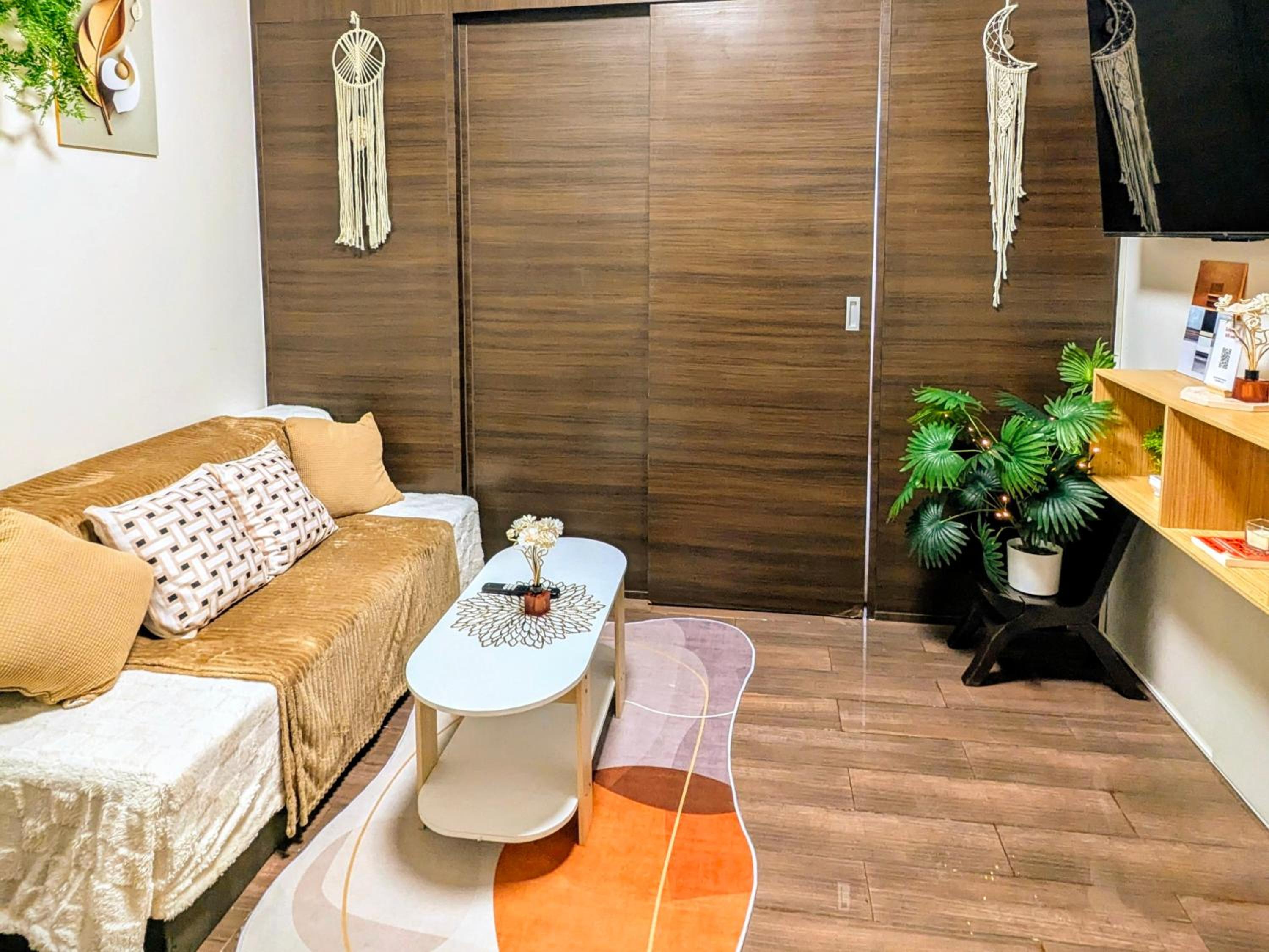 Sun and Moon D'wood air residences makati view 5