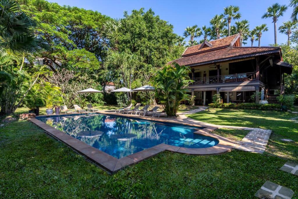 Private Villa by la Palmeraie view 3