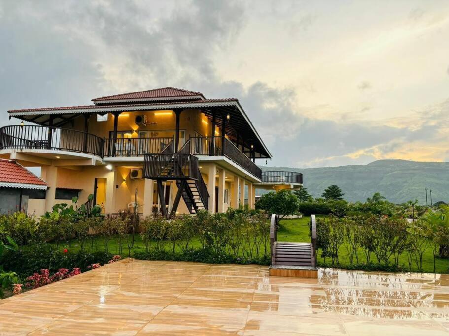 Villajio Villa