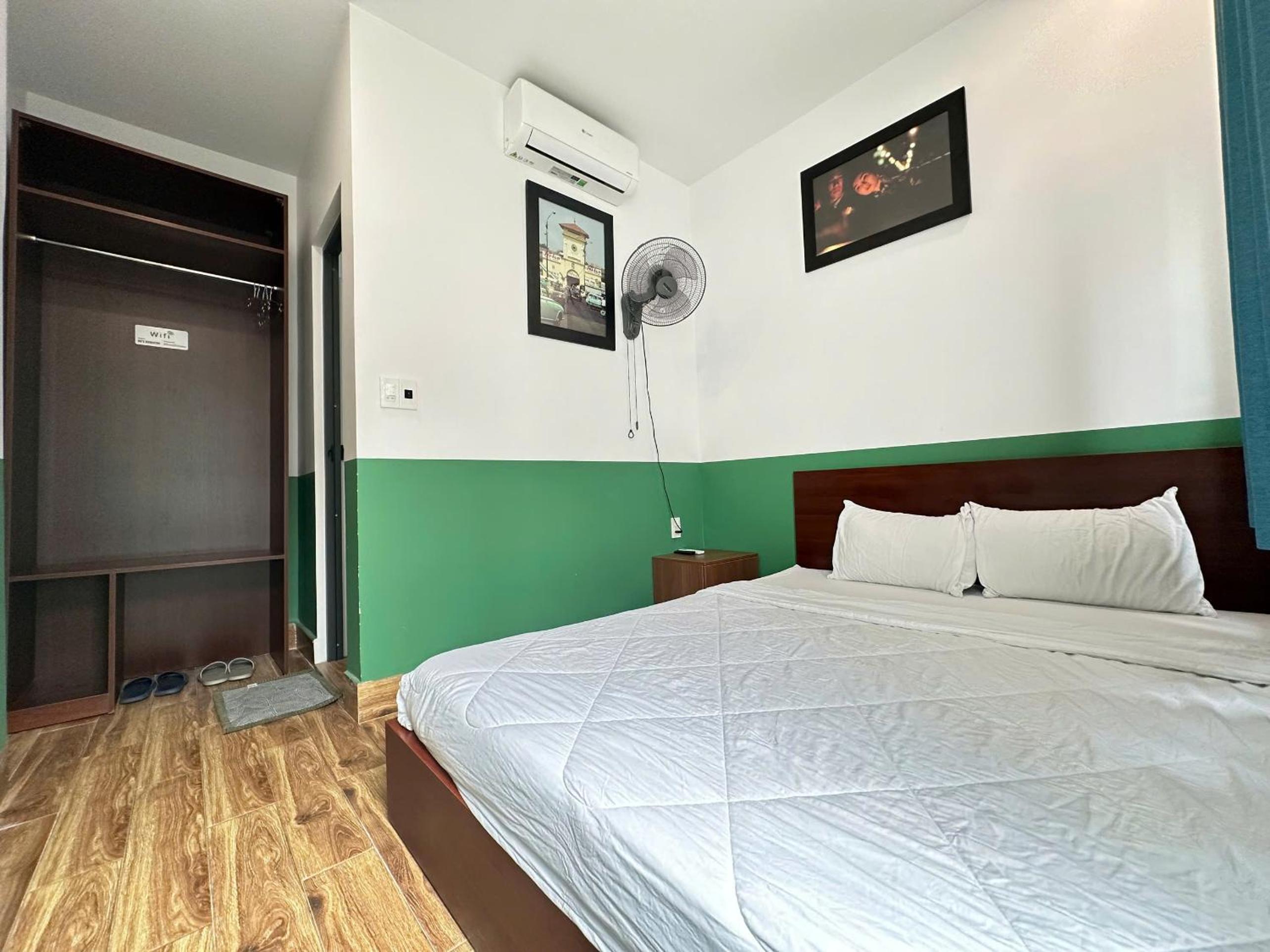 Nineties homestay