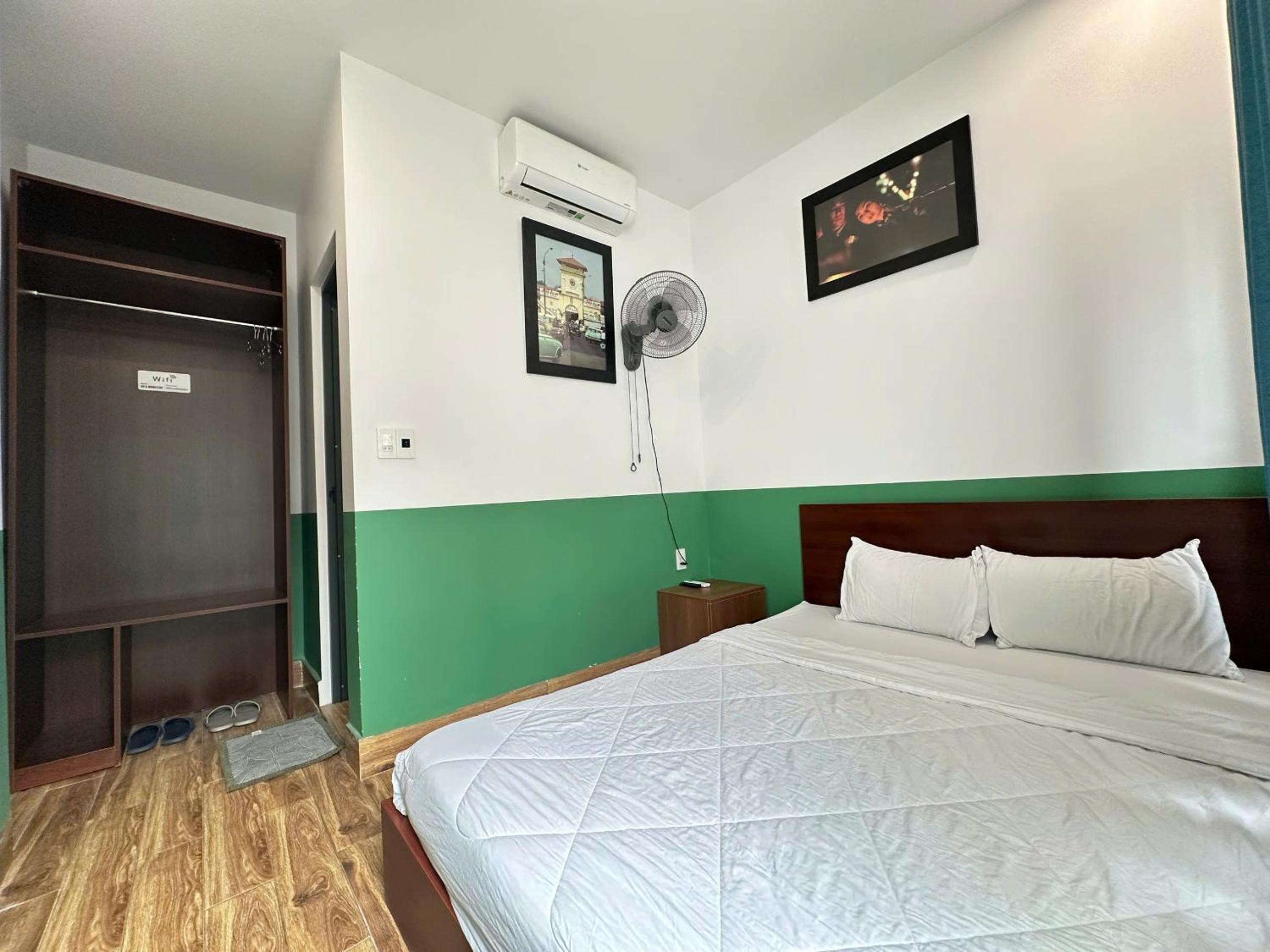 Nineties homestay