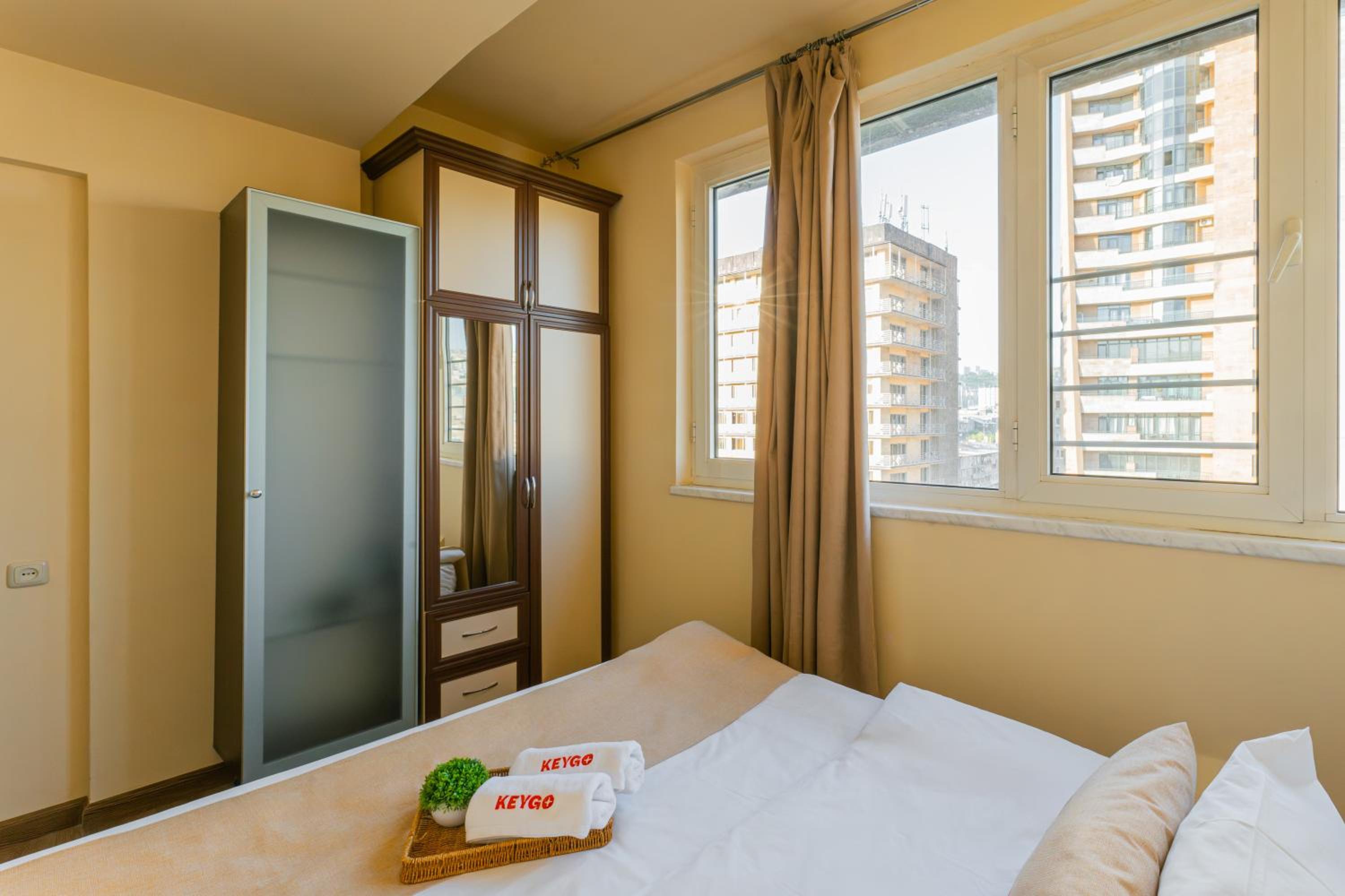 1BR Heart of Yerevan Self checkin by Keygo 89